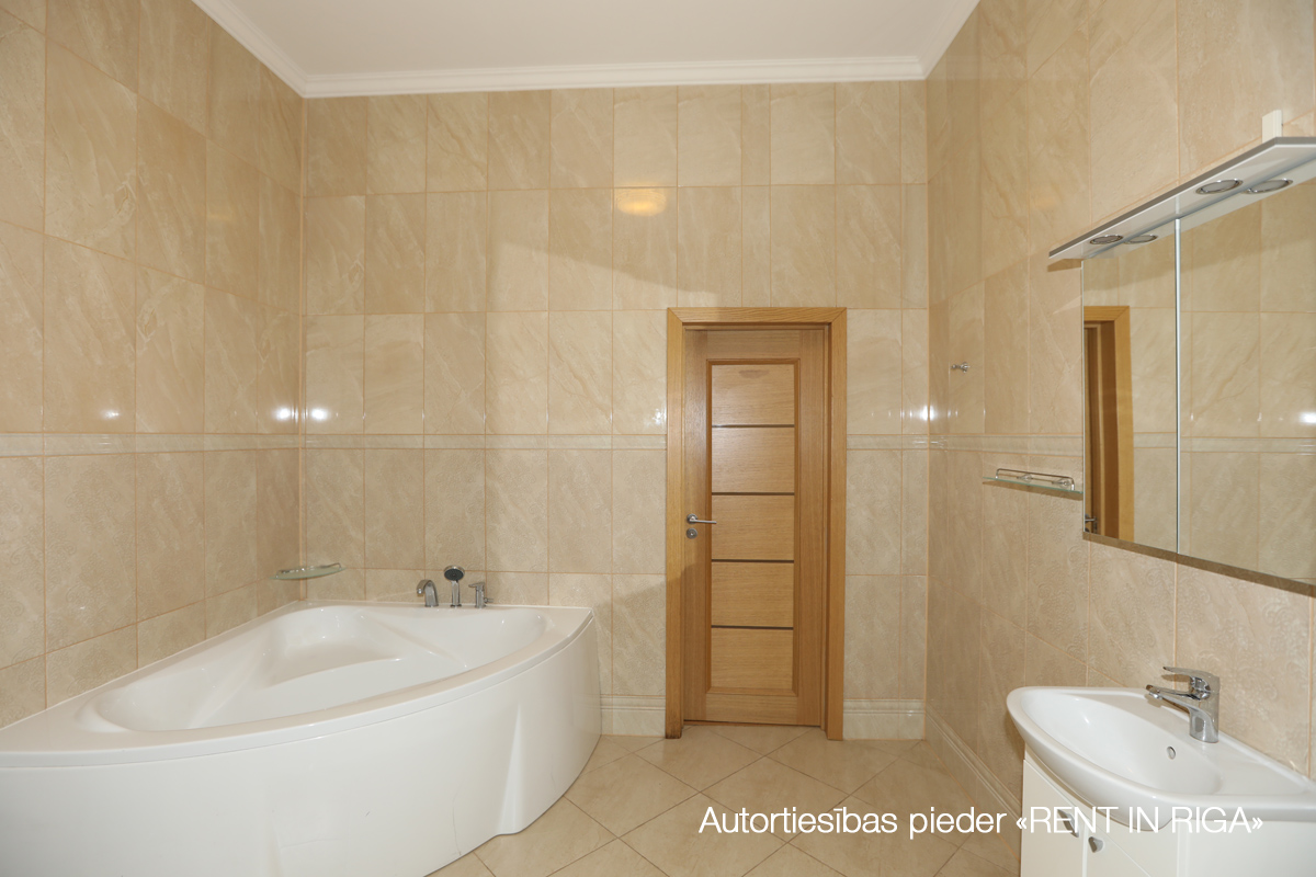 Apartment for rent, Baznīcas street 26a - Image 1