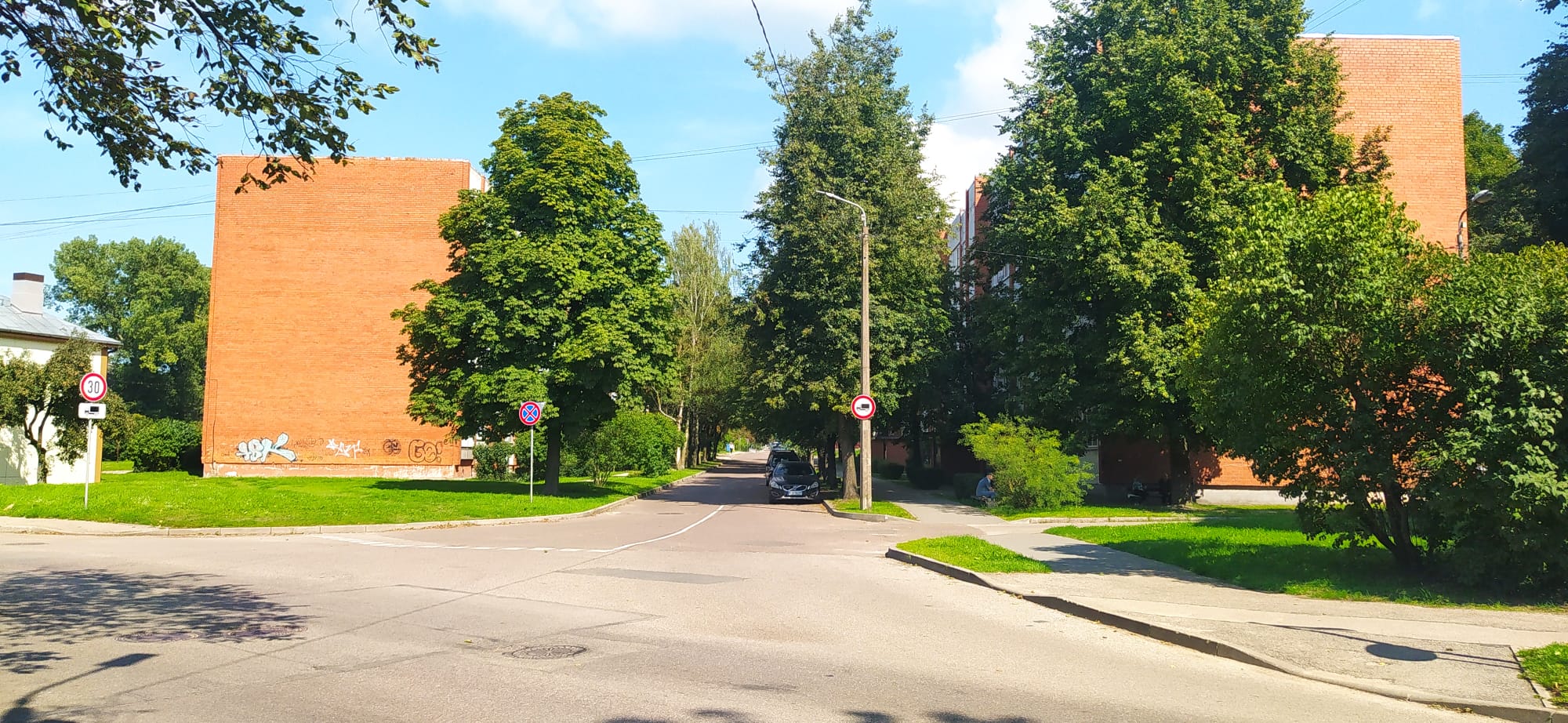 Pārdod dzīvokli, Skuju iela 1 - Attēls 1