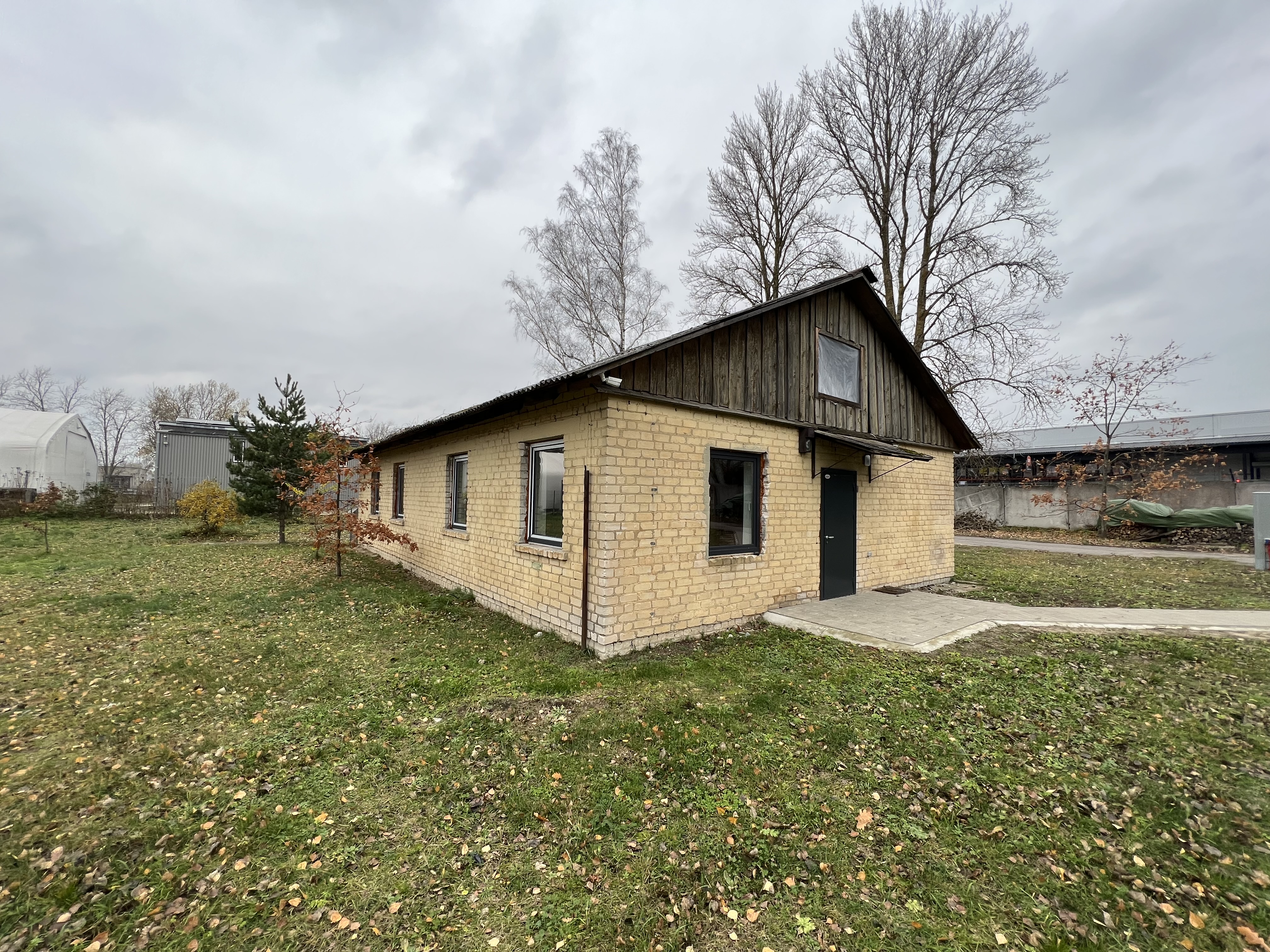 Iznomā tirdzniecības telpas, Mazjumpravas iela - Attēls 1
