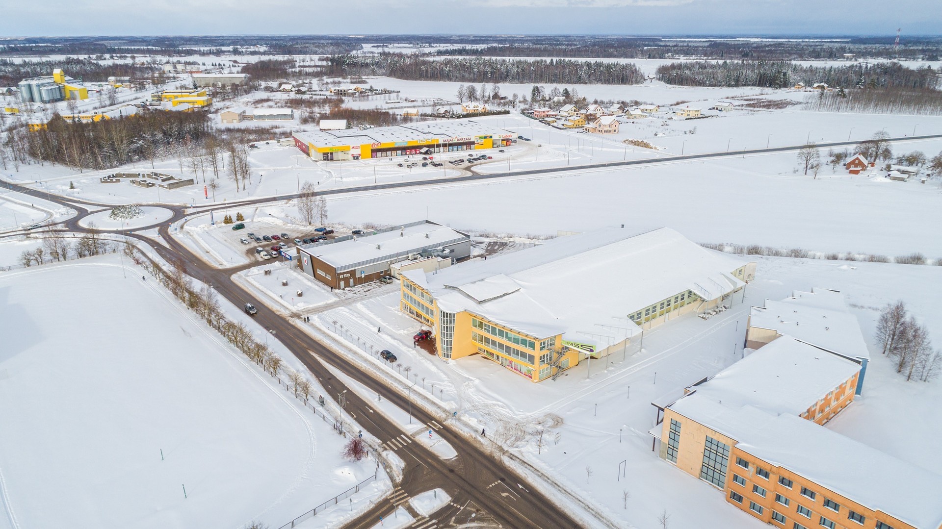 Iznomā tirdzniecības telpas, Gaismas iela - Attēls 1