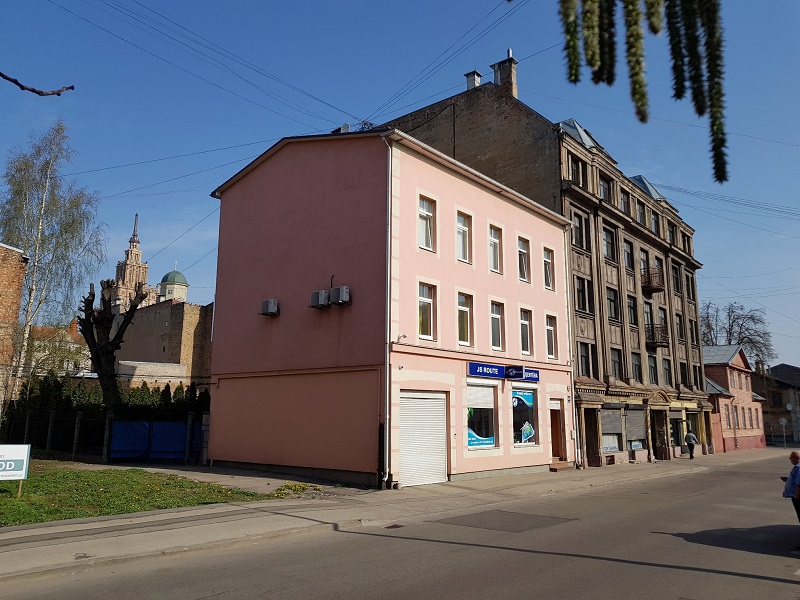 Продают домовладение, улица Dzirnavu - Изображение 1