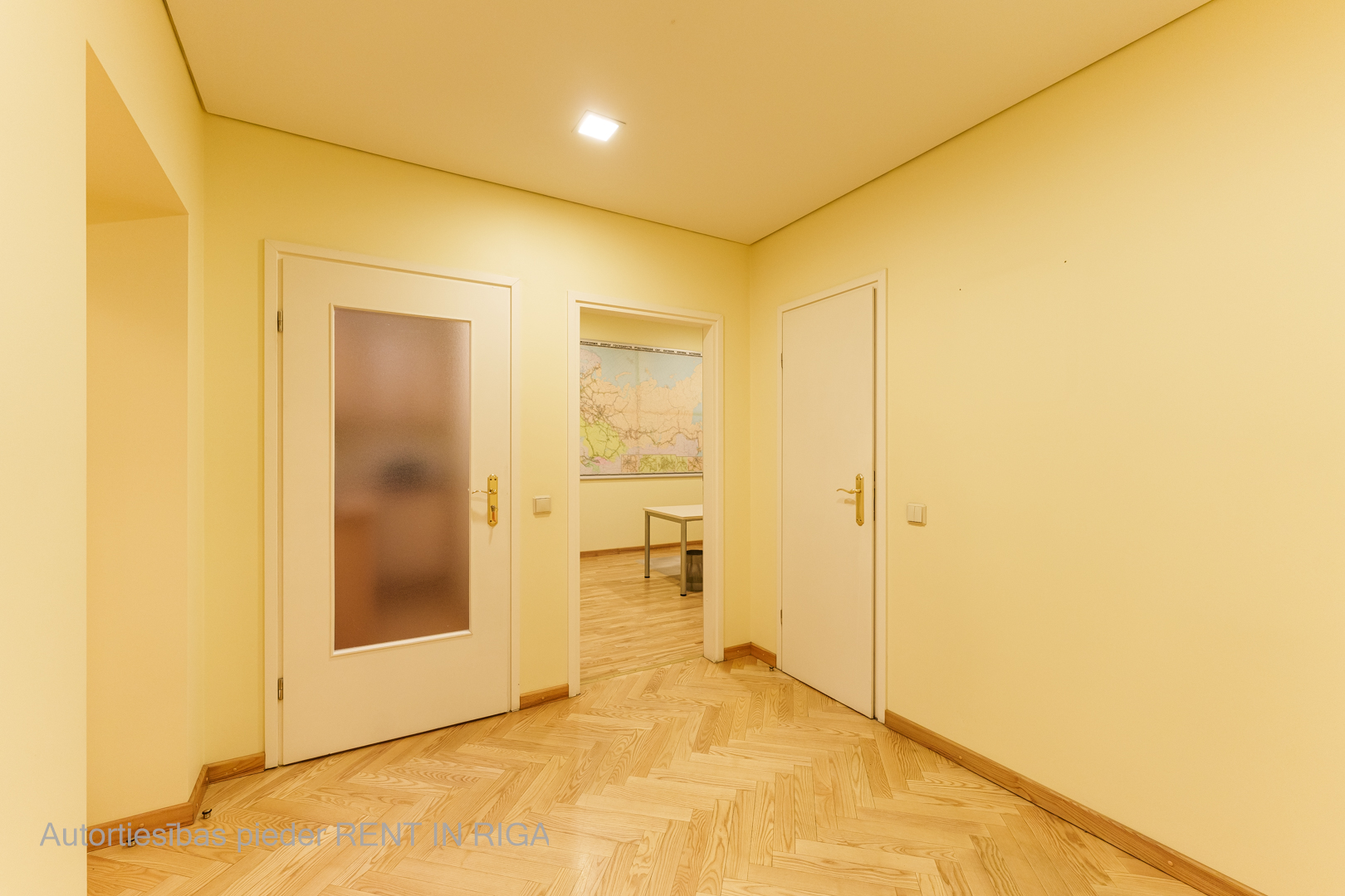 Office for rent, Doma laukums - Image 1