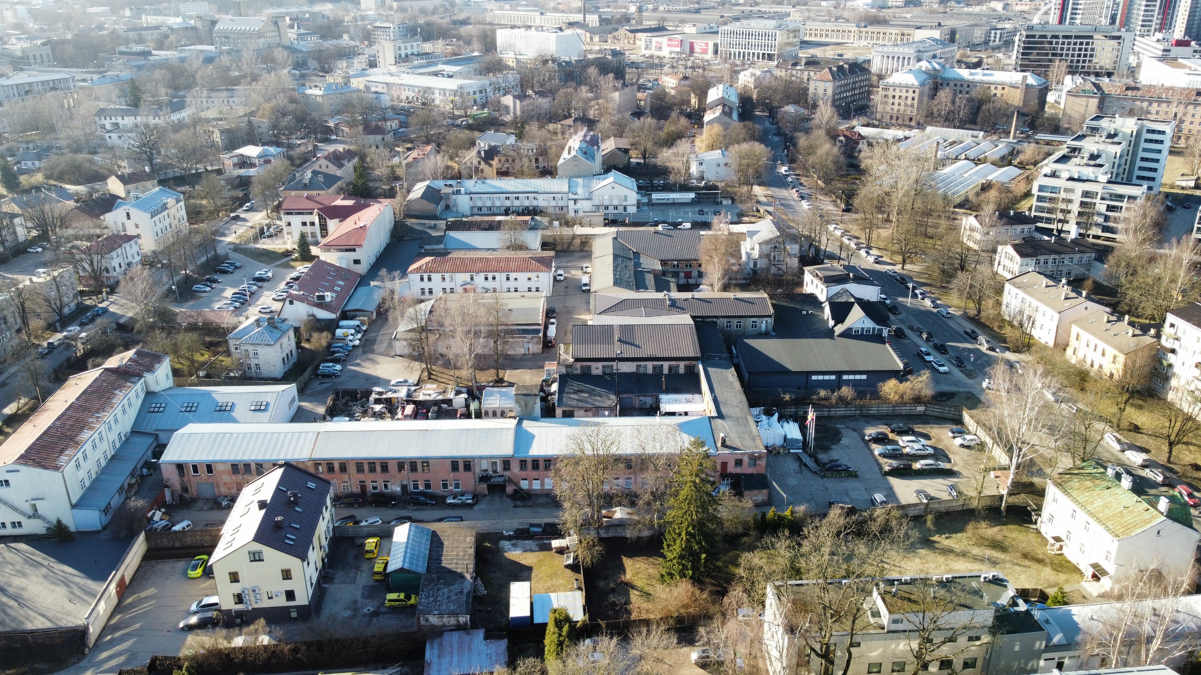 Pārdod zemi, Biķernieku iela - Attēls 1