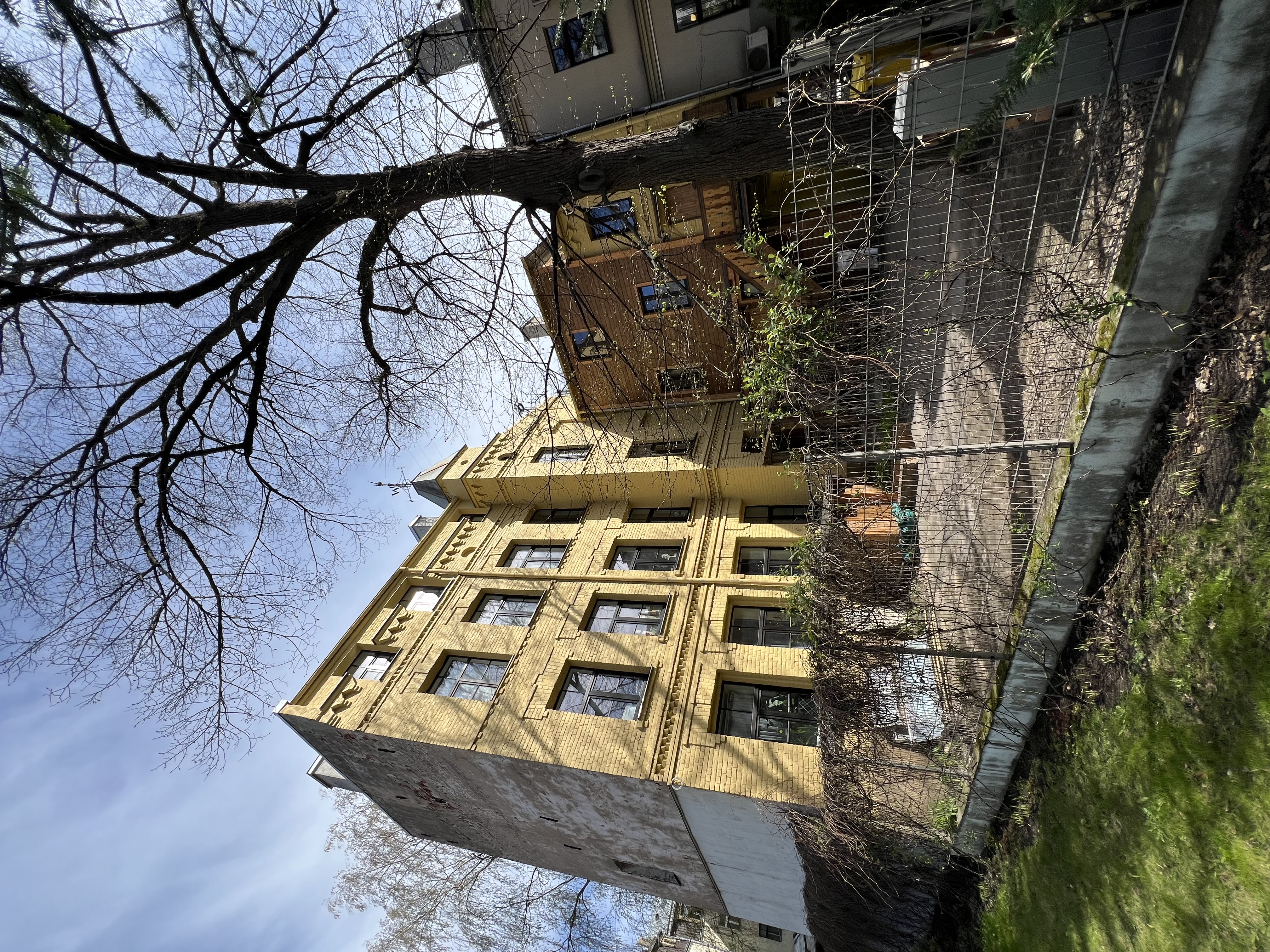 Property building for sale, Aleksandra Čaka street - Image 1