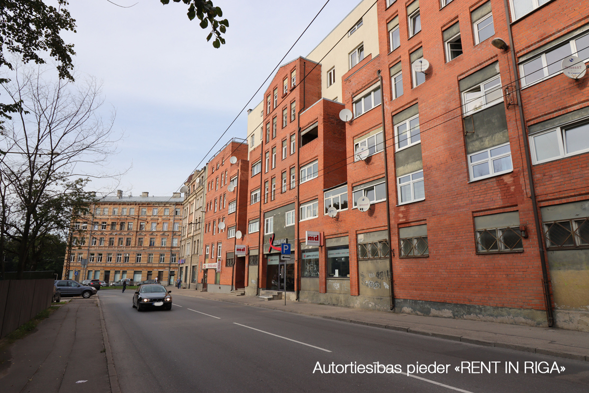 Retail premises for sale, Firsa Sadovņikova street - Image 1