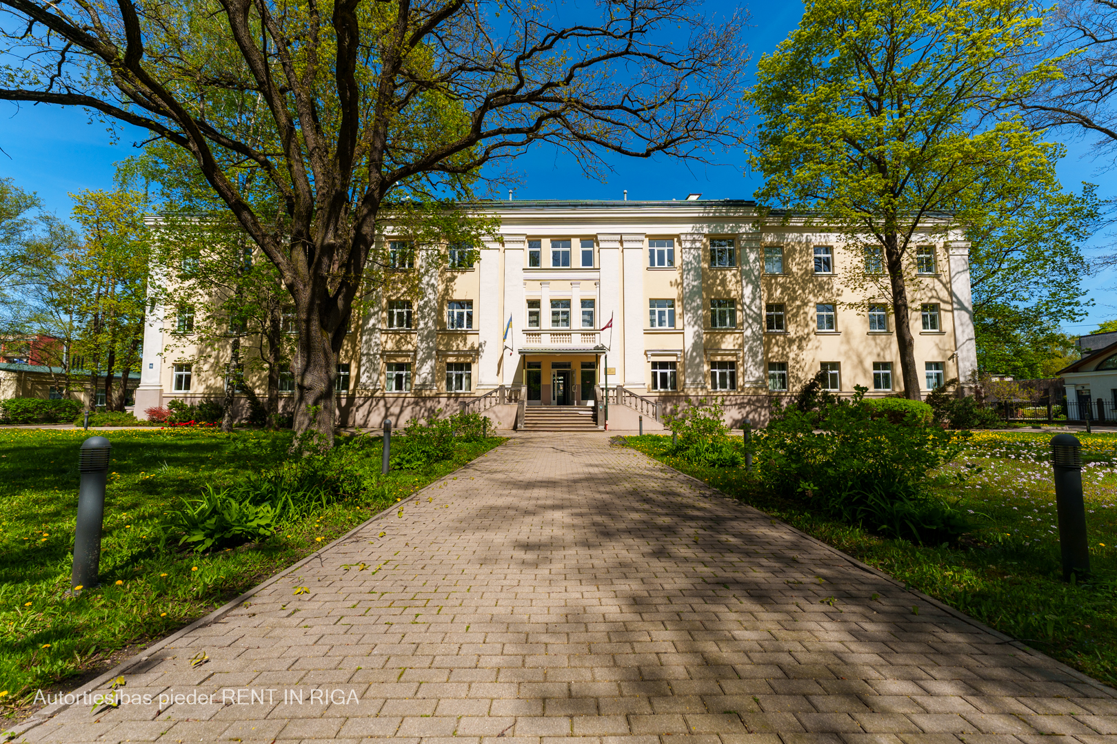 Property building for rent, Ūnijas street - Image 1