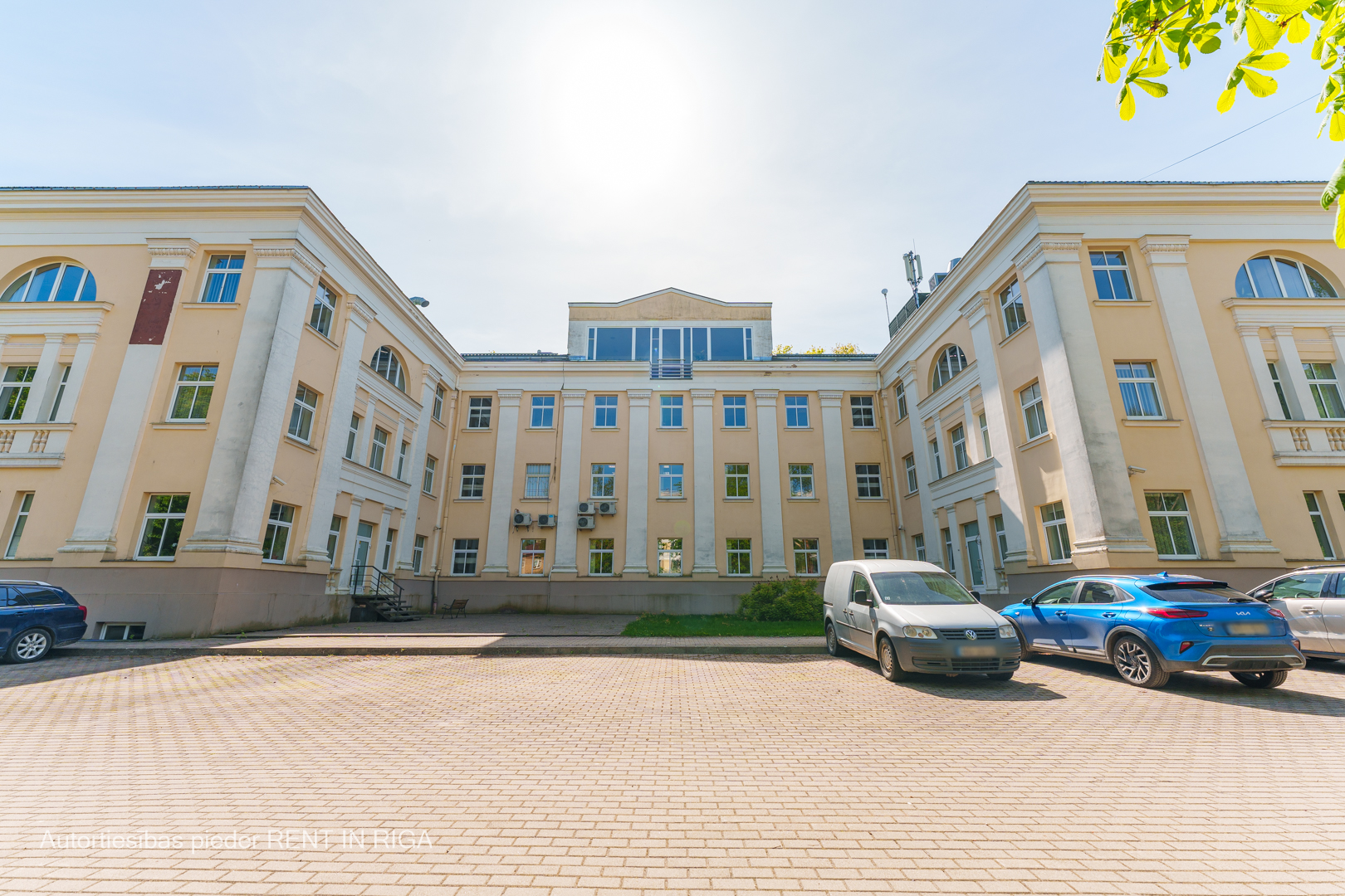 Property building for rent, Ūnijas street - Image 1