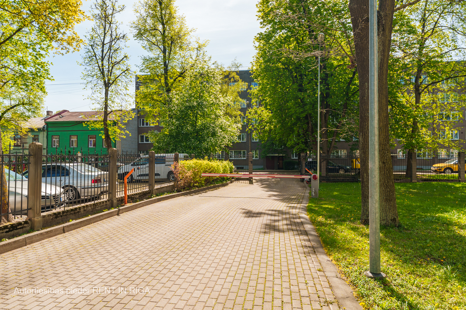 Property building for rent, Ūnijas street - Image 1