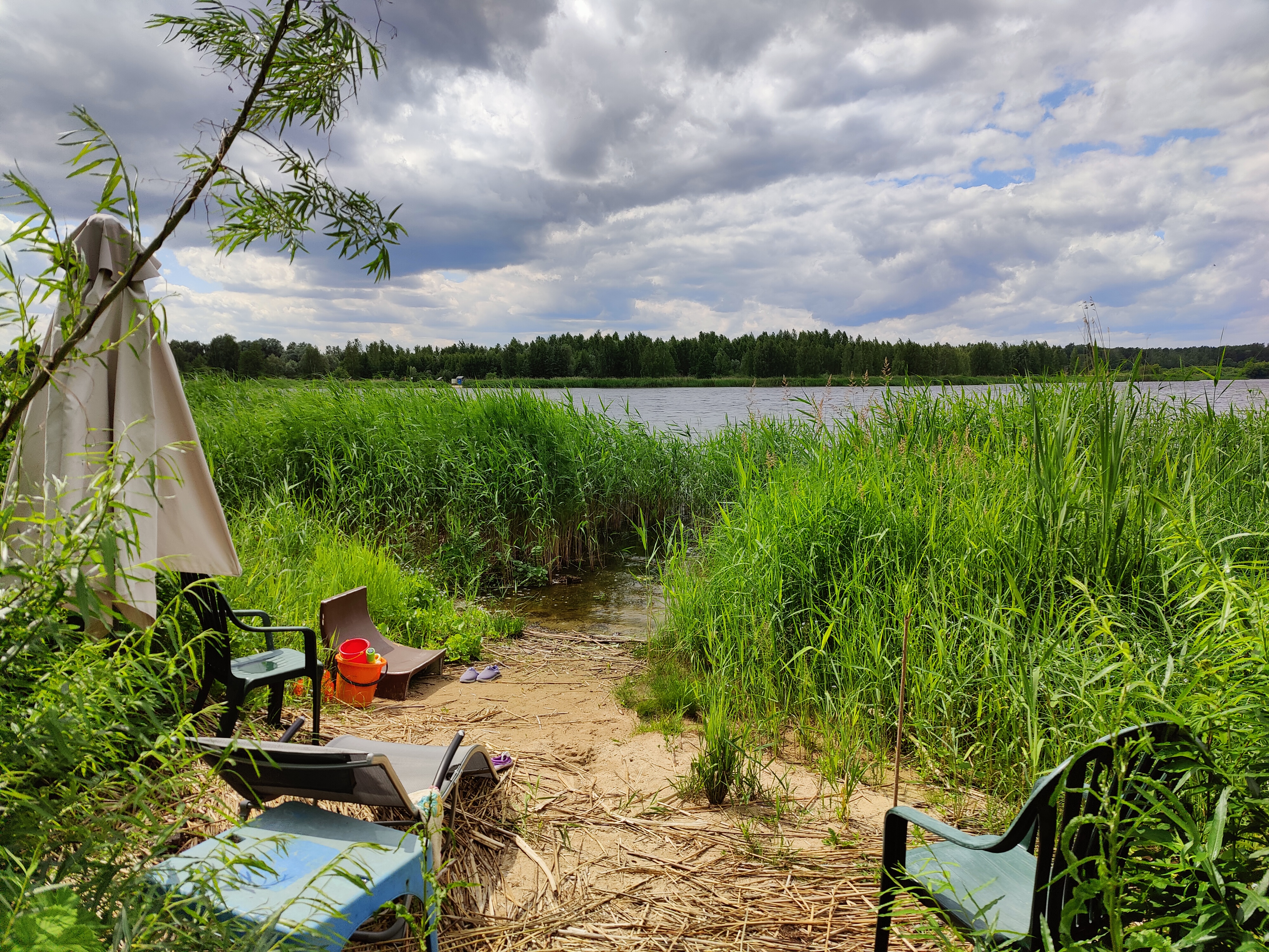 Pārdod zemi, Rubeņi - Attēls 1