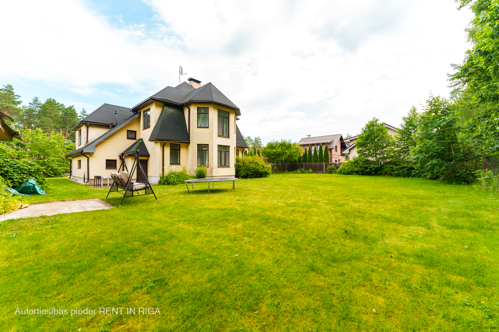 House for rent, Aveņu street - Image 1