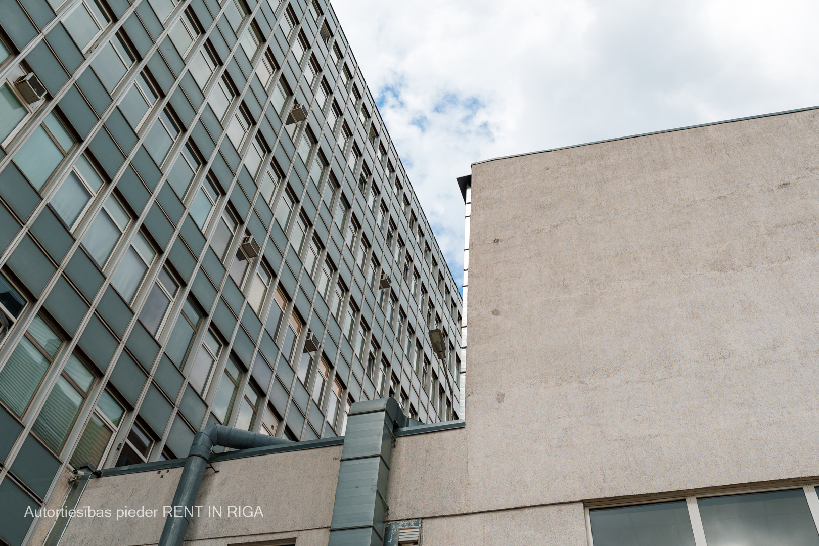 Iznomā tirdzniecības telpas, Ganību dambis - Attēls 1