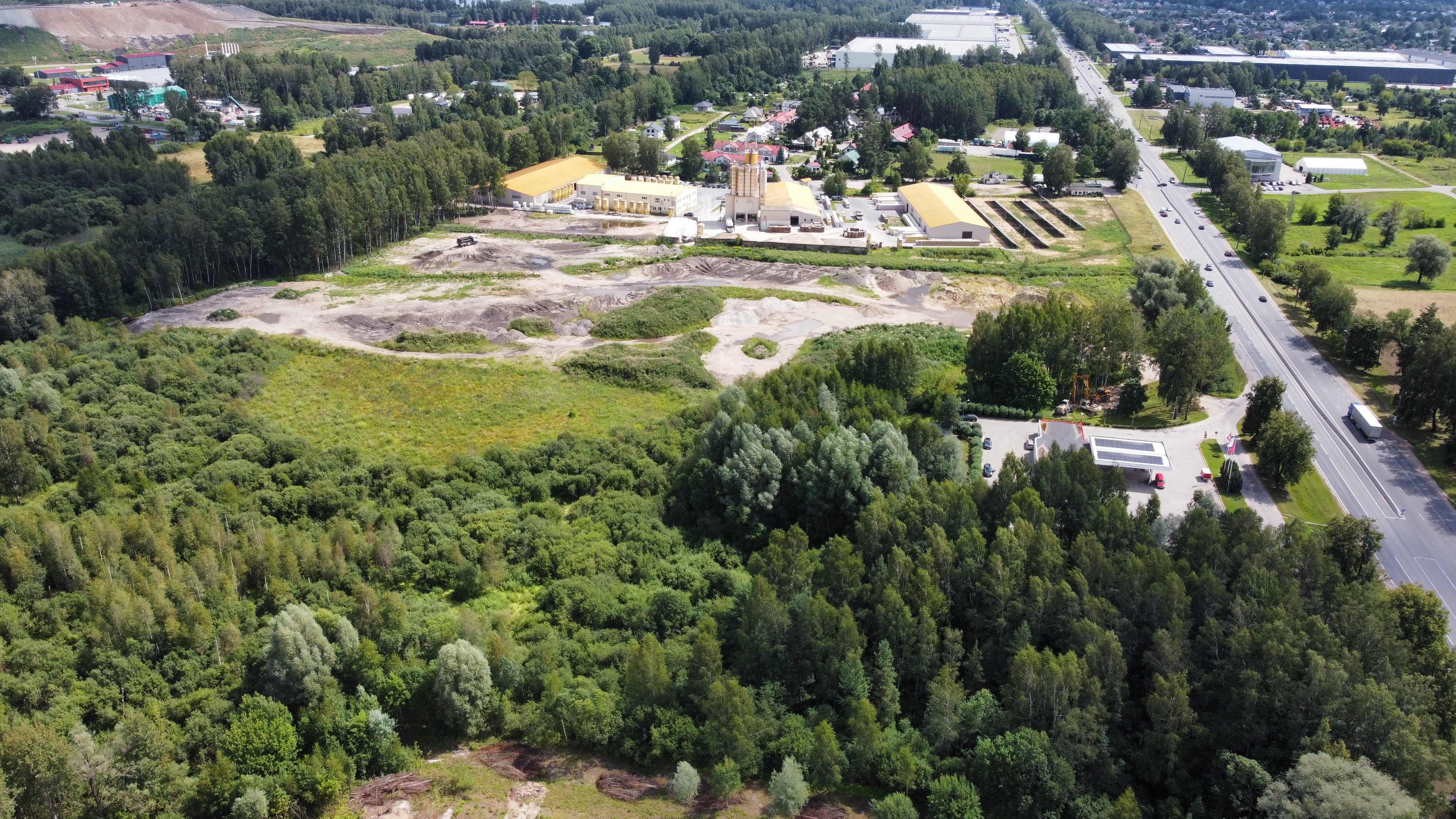 Pārdod zemi, Latgales iela - Attēls 1