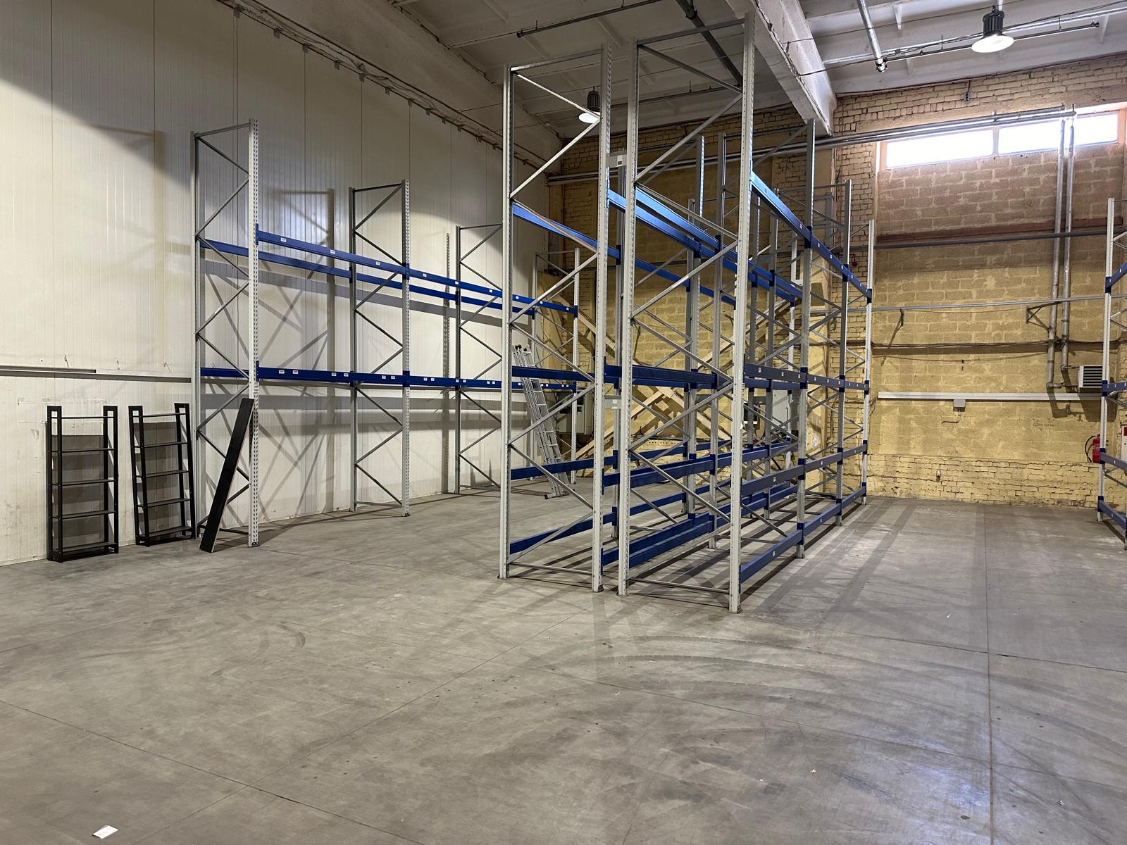 Warehouse for rent, Ganību dambis street - Image 1