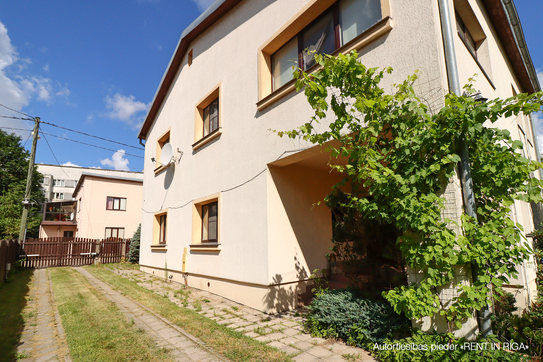 House for rent, Zileņu street - Image 1