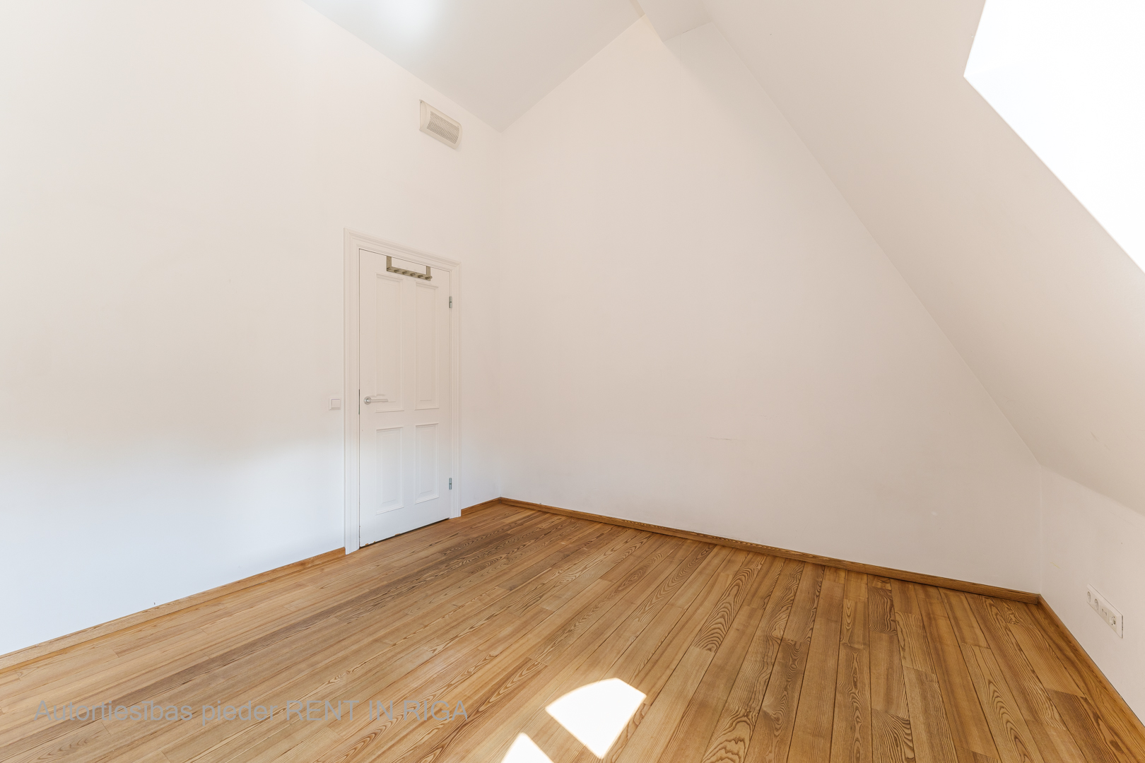 Apartment for sale, Valdemāra street 23 - Image 1