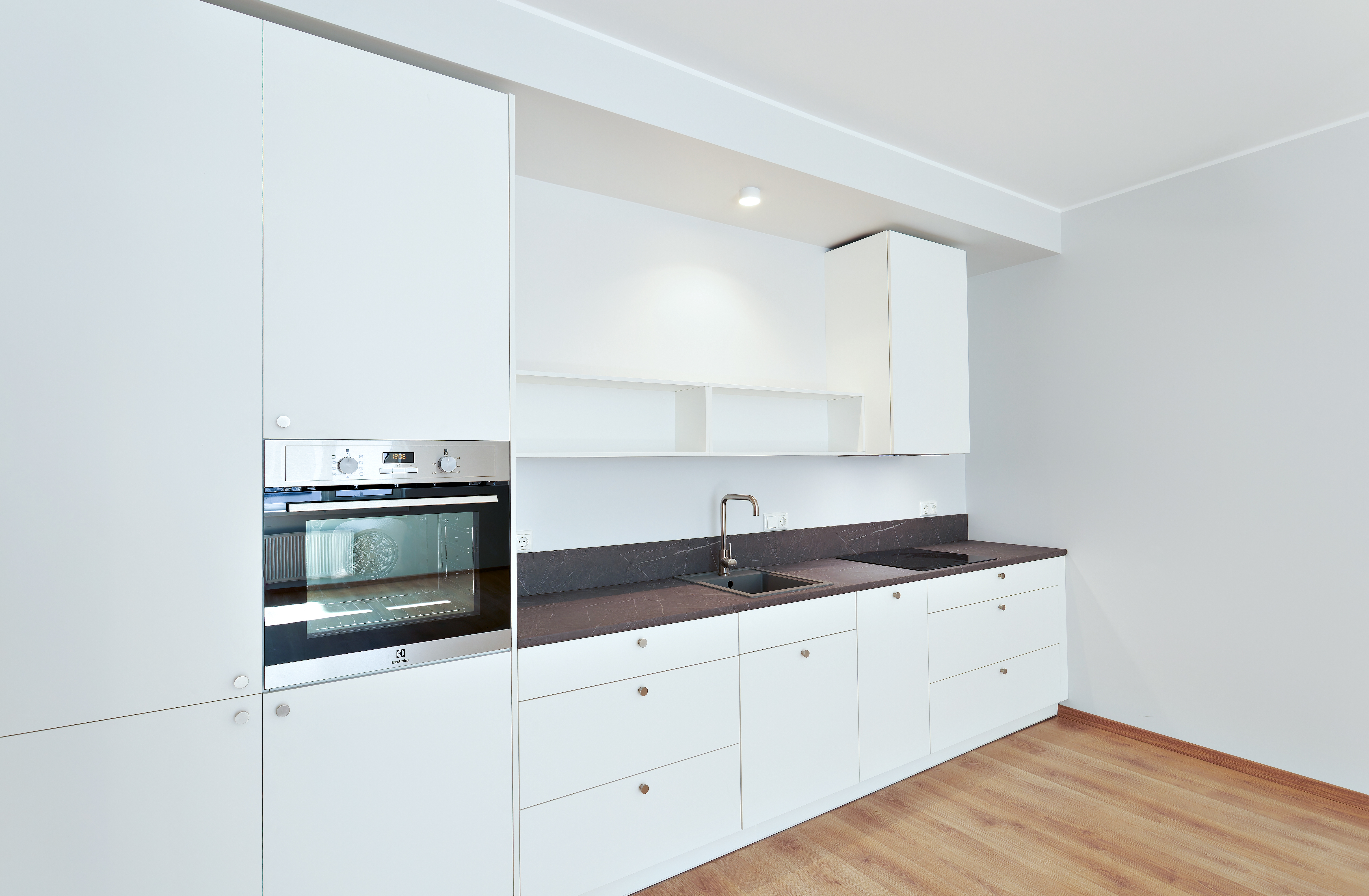 Apartment for rent, Terbatas street 72 - Image 1