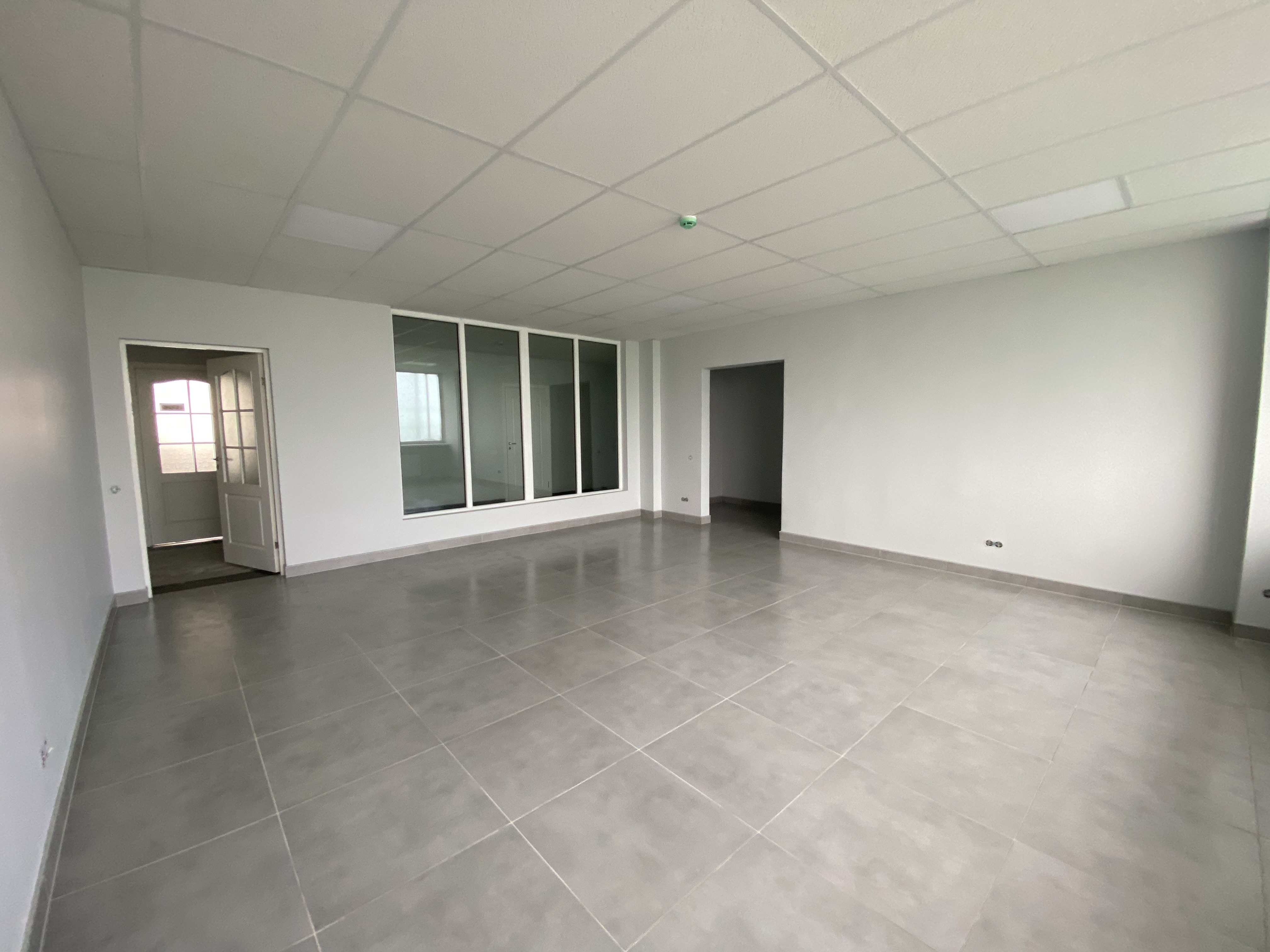 Industrial premises for rent, Barona street - Image 1