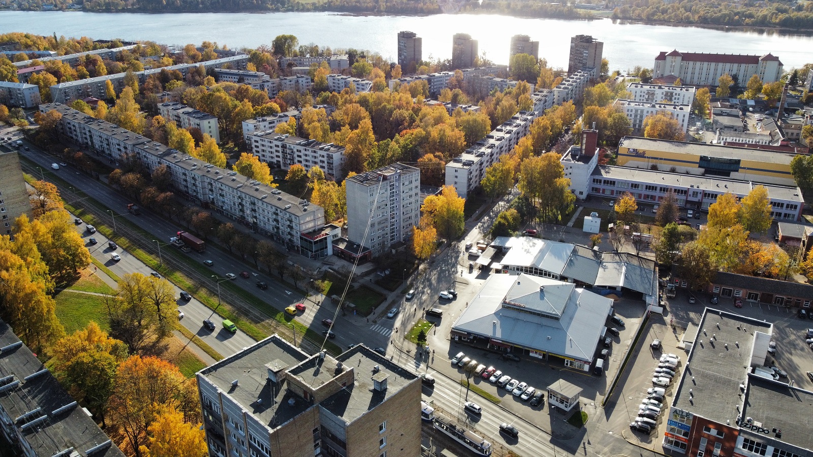 Iznomā tirdzniecības telpas, Latgales iela - Attēls 1