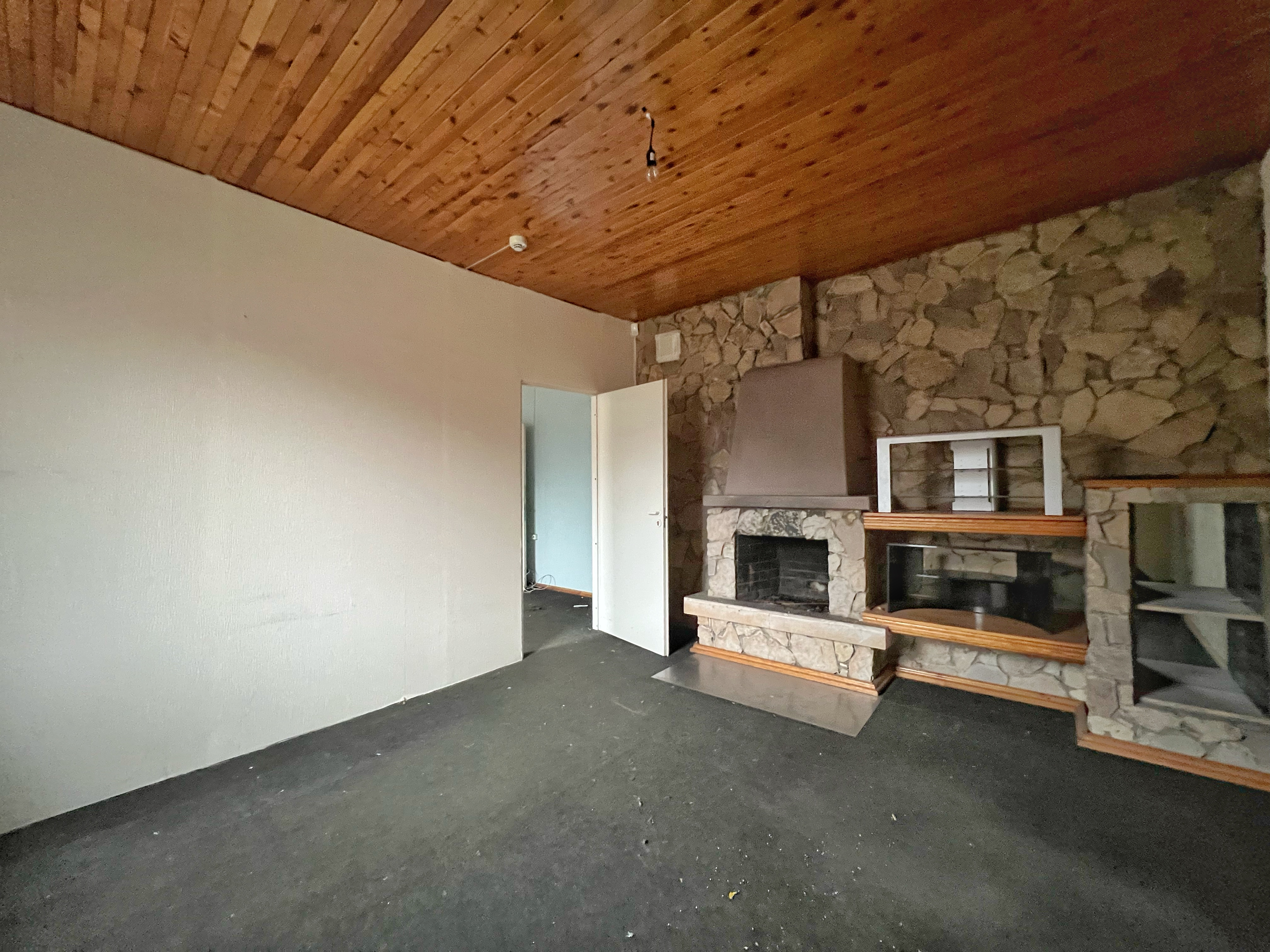 Property building for sale, Brīvības gatve - Image 1