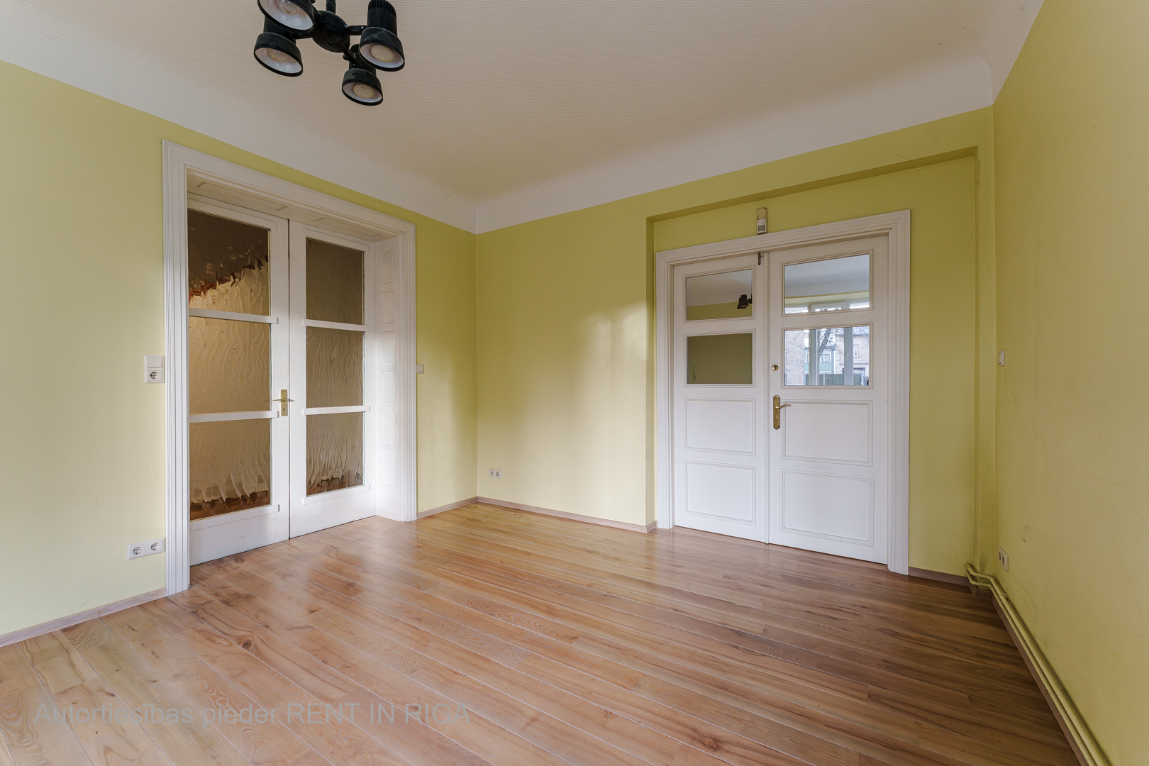 Property building for sale, Laboratorijas street - Image 1