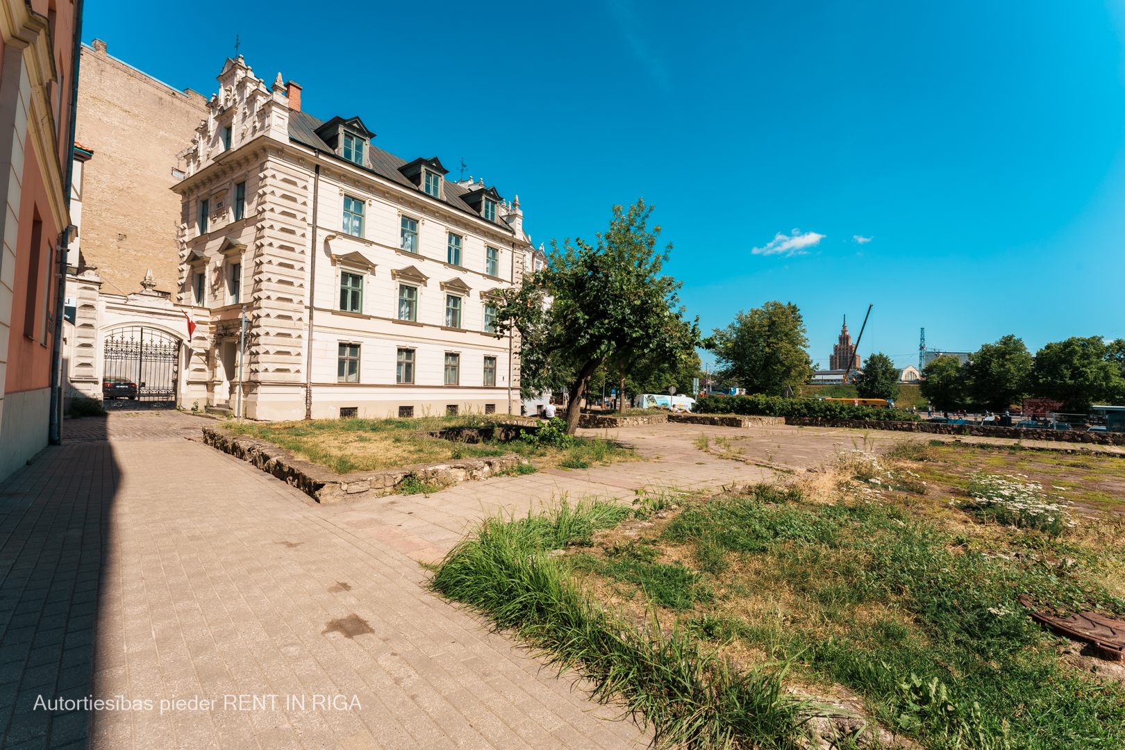 Apartment for rent, Vecpilsētas street 12 - Image 1