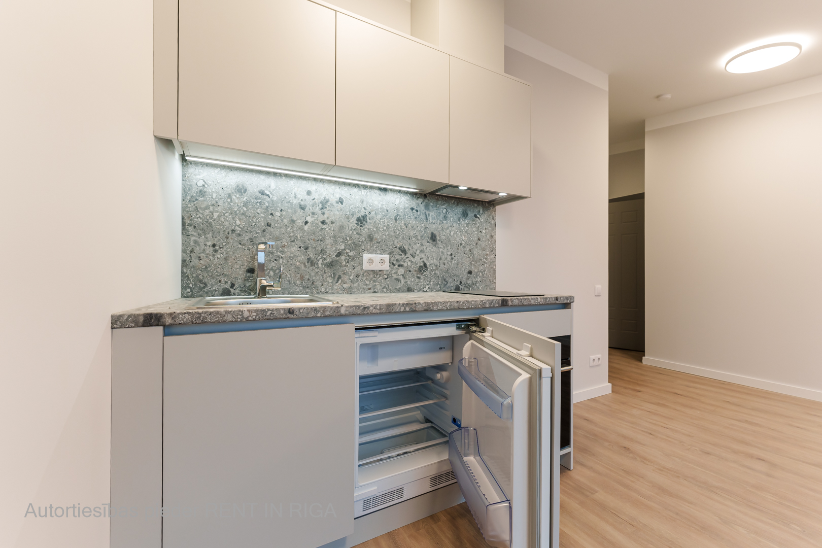 Apartment for rent, Valdemāra street 61 - Image 1