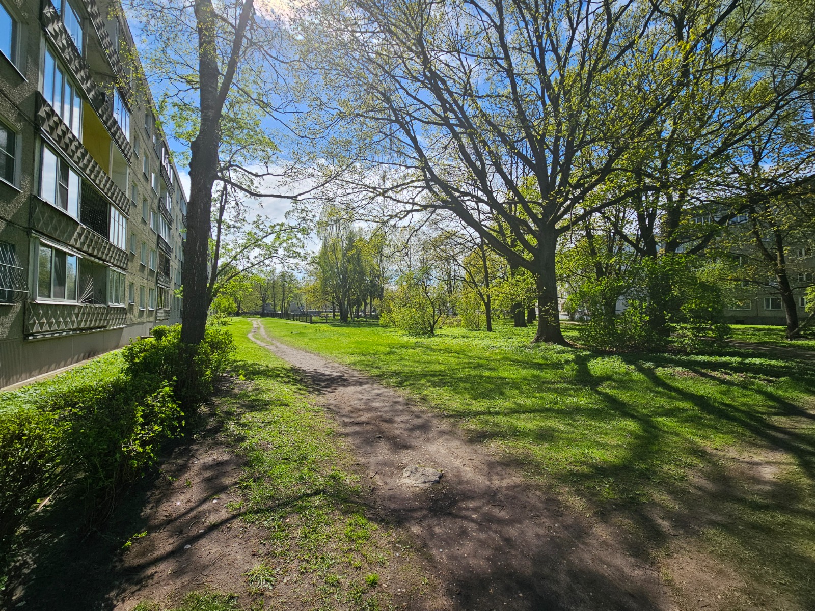 Pārdod dzīvokli, Dubultu iela 23 - Attēls 1