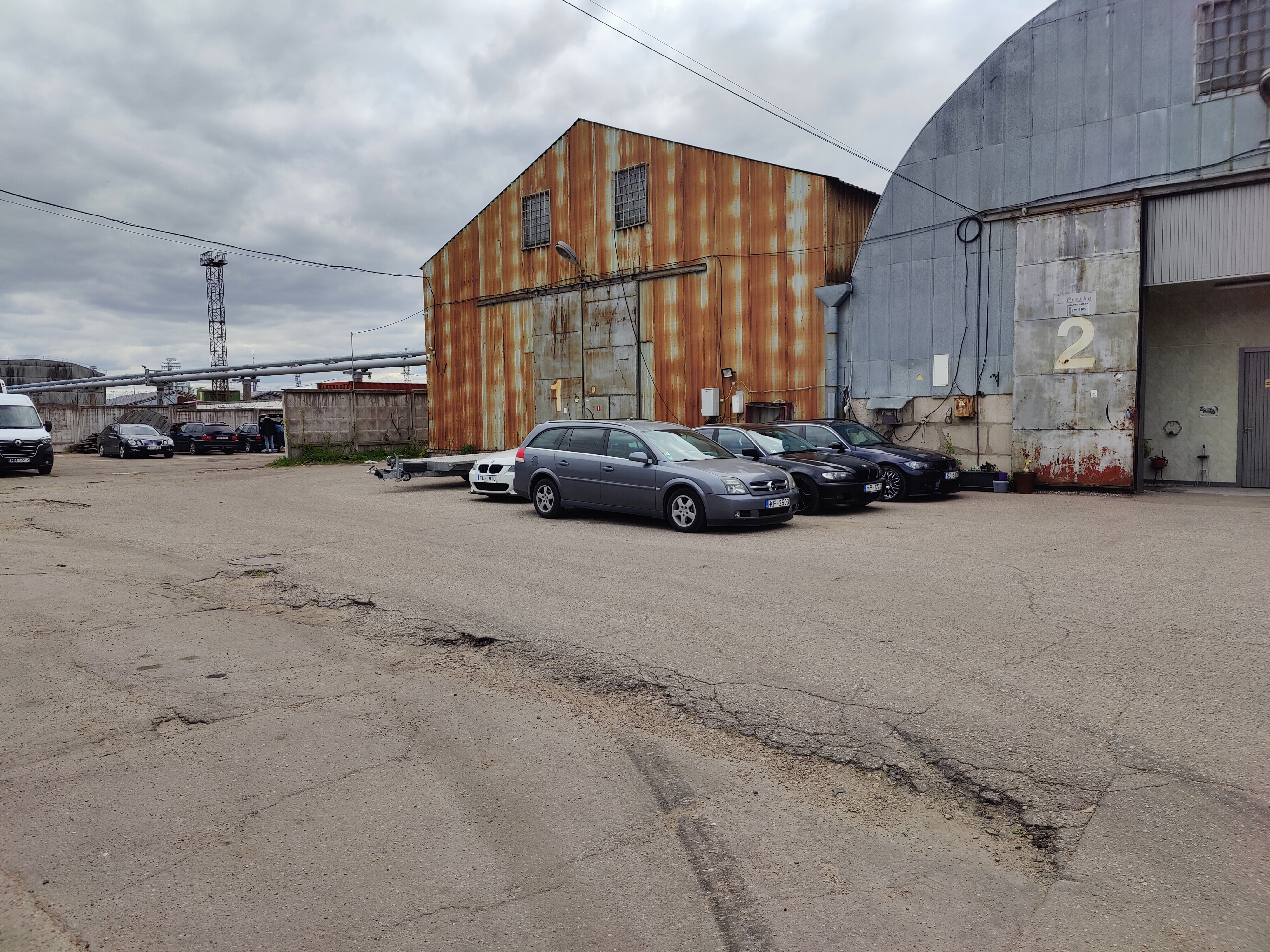 Iznomā noliktavu, Braslas iela - Attēls 1