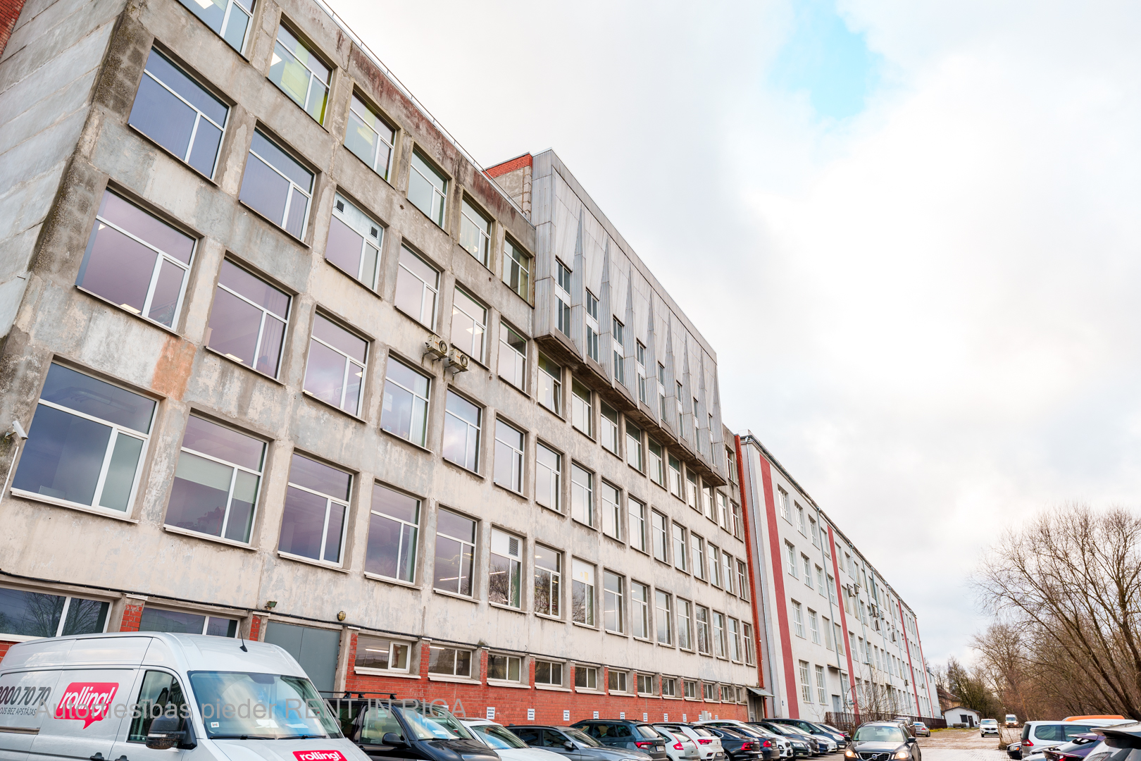Iznomā noliktavu, Lizuma iela - Attēls 1