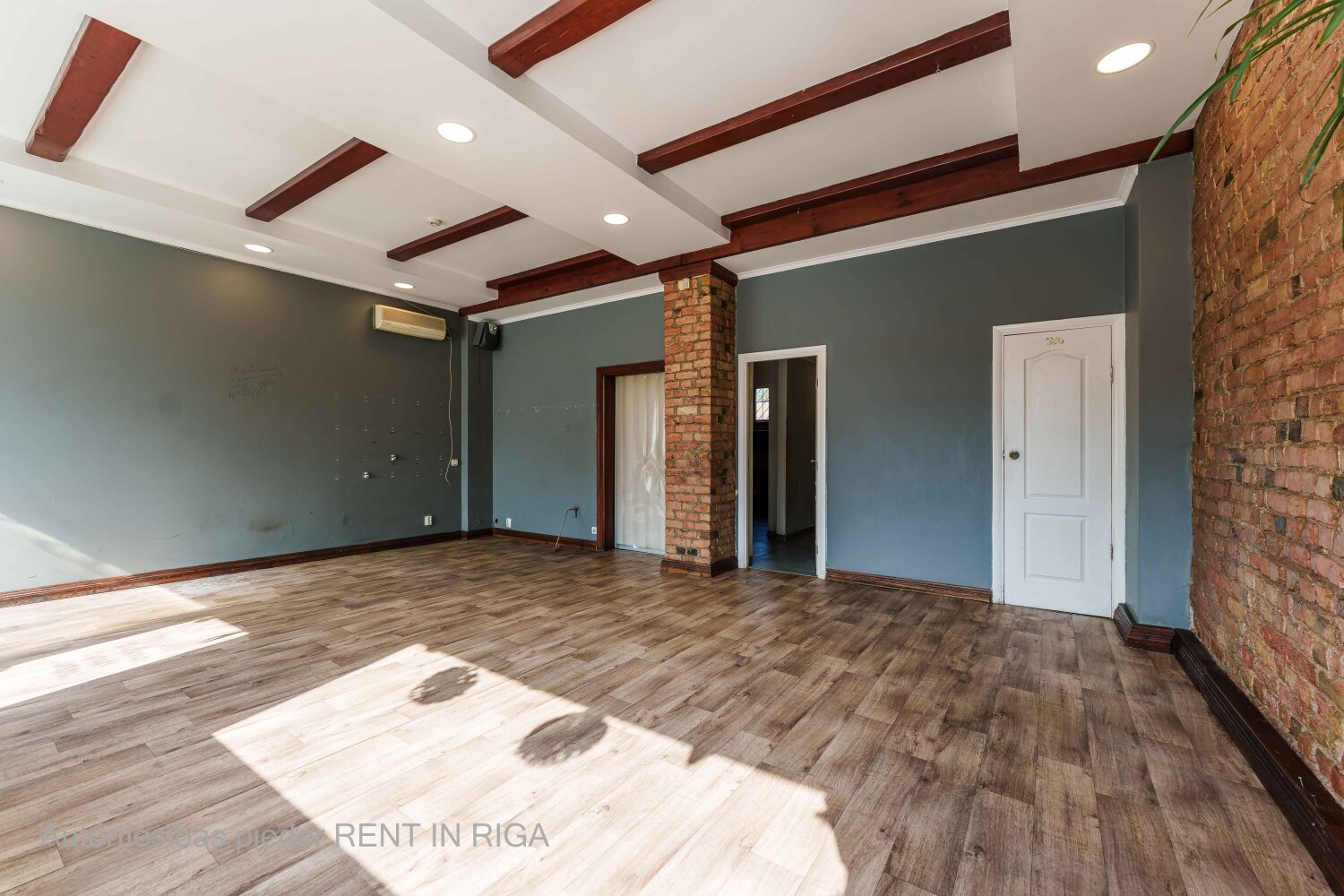 Retail premises for rent, Dzirnavu street - Image 1