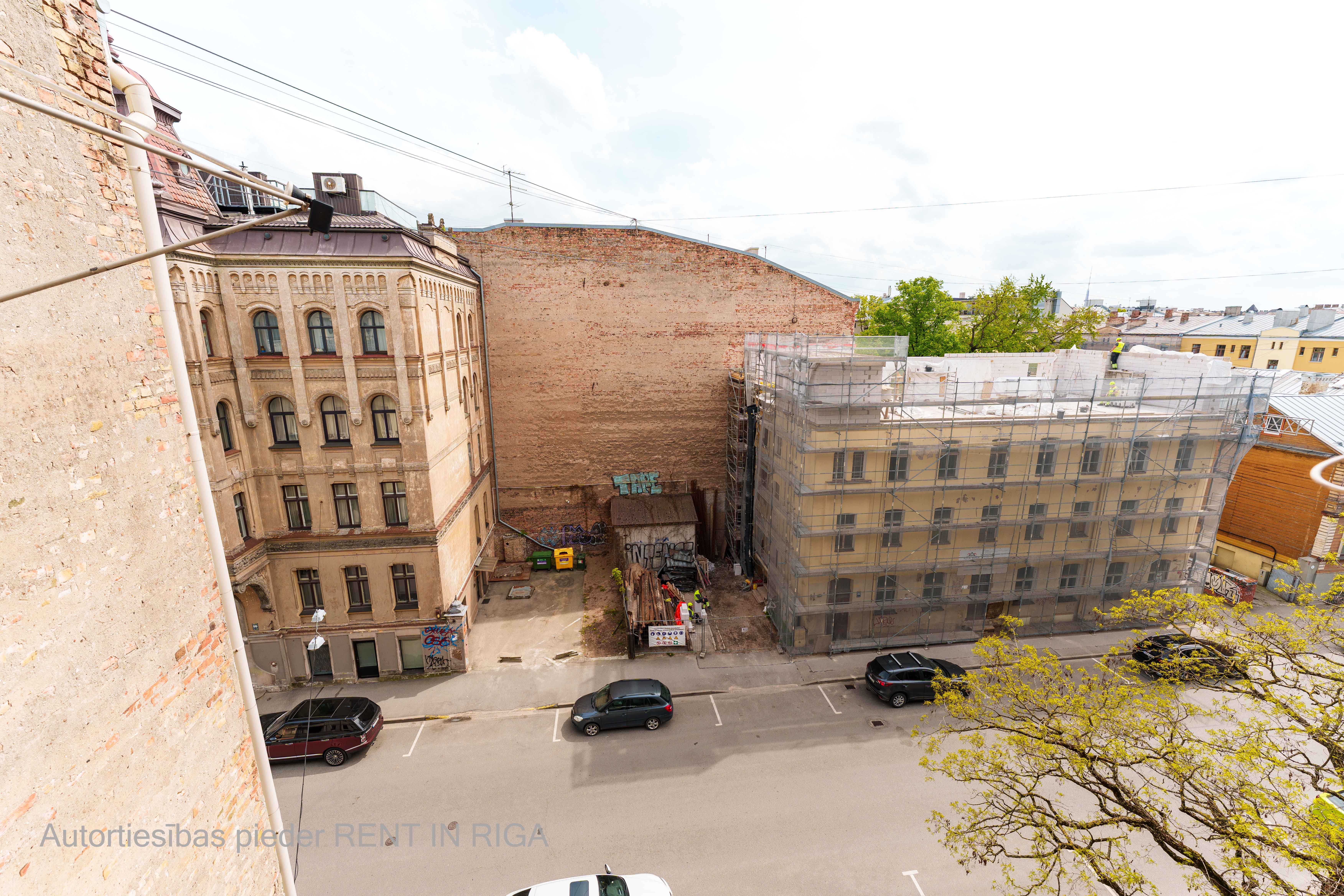 Продают квартиру, улица Terbatas 93/95 - Изображение 1