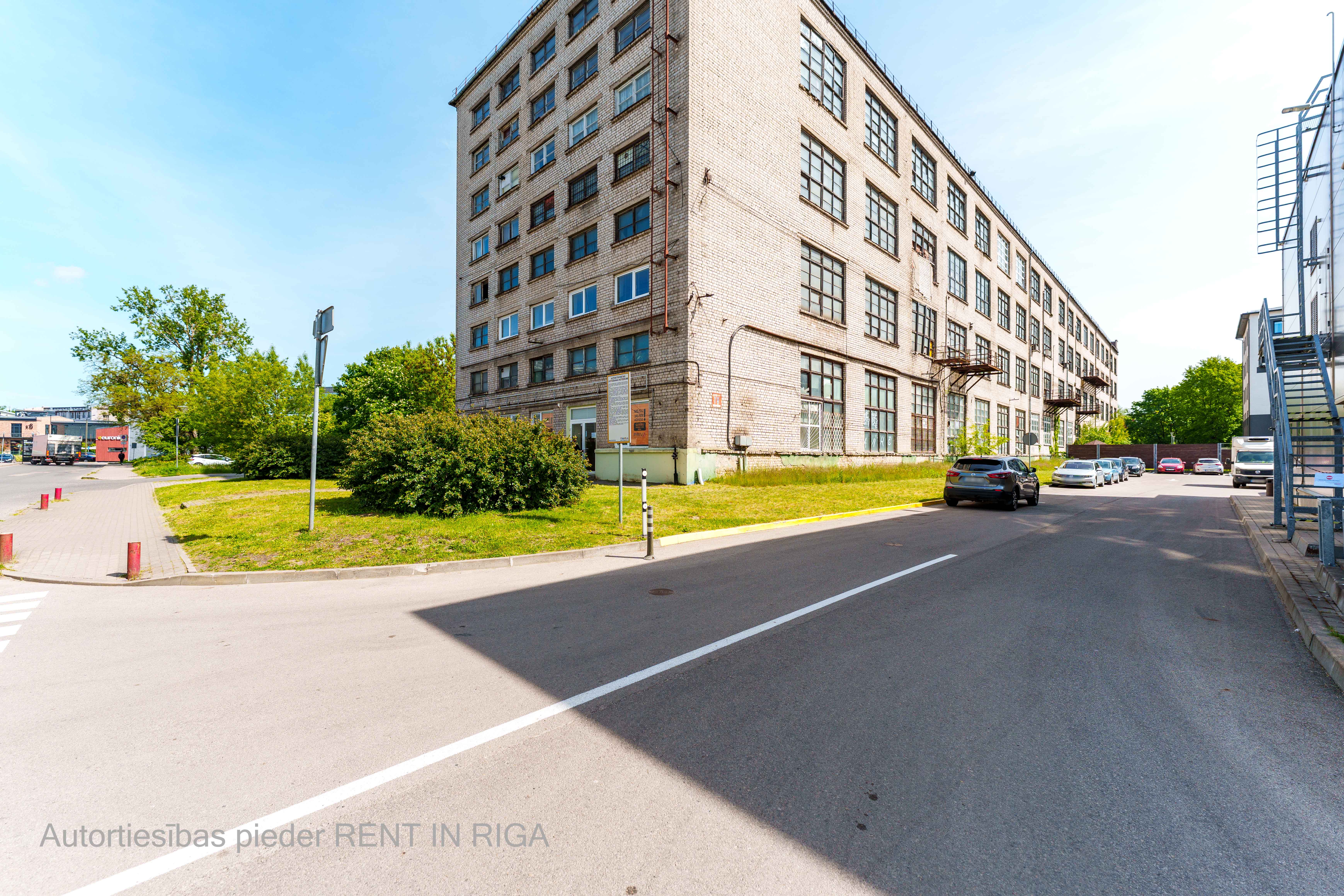 Iznomā ražošanas telpas, Ūnijas iela - Attēls 1