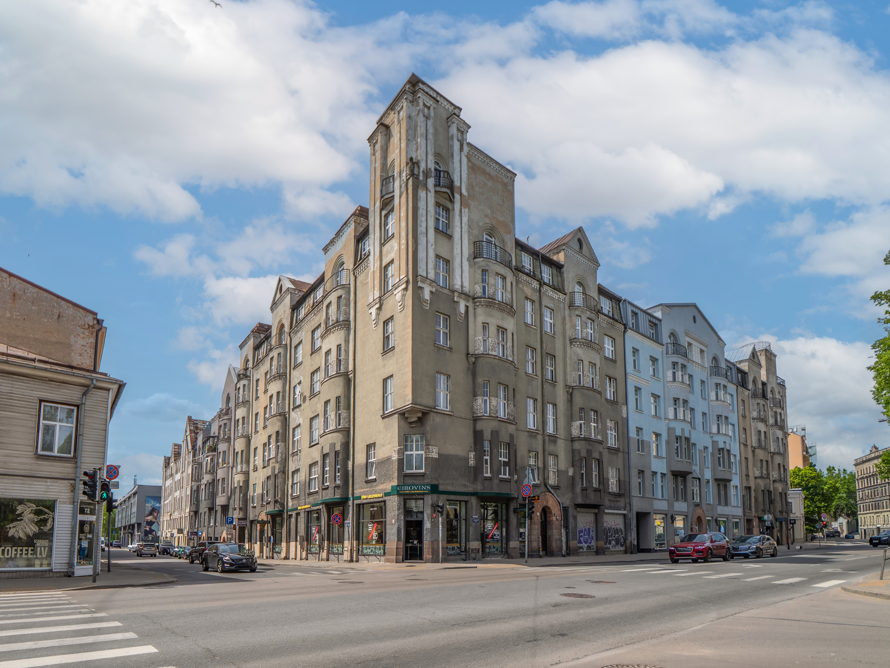 Pārdod dzīvokli, Lāčplēša iela iela 70B - Attēls 1