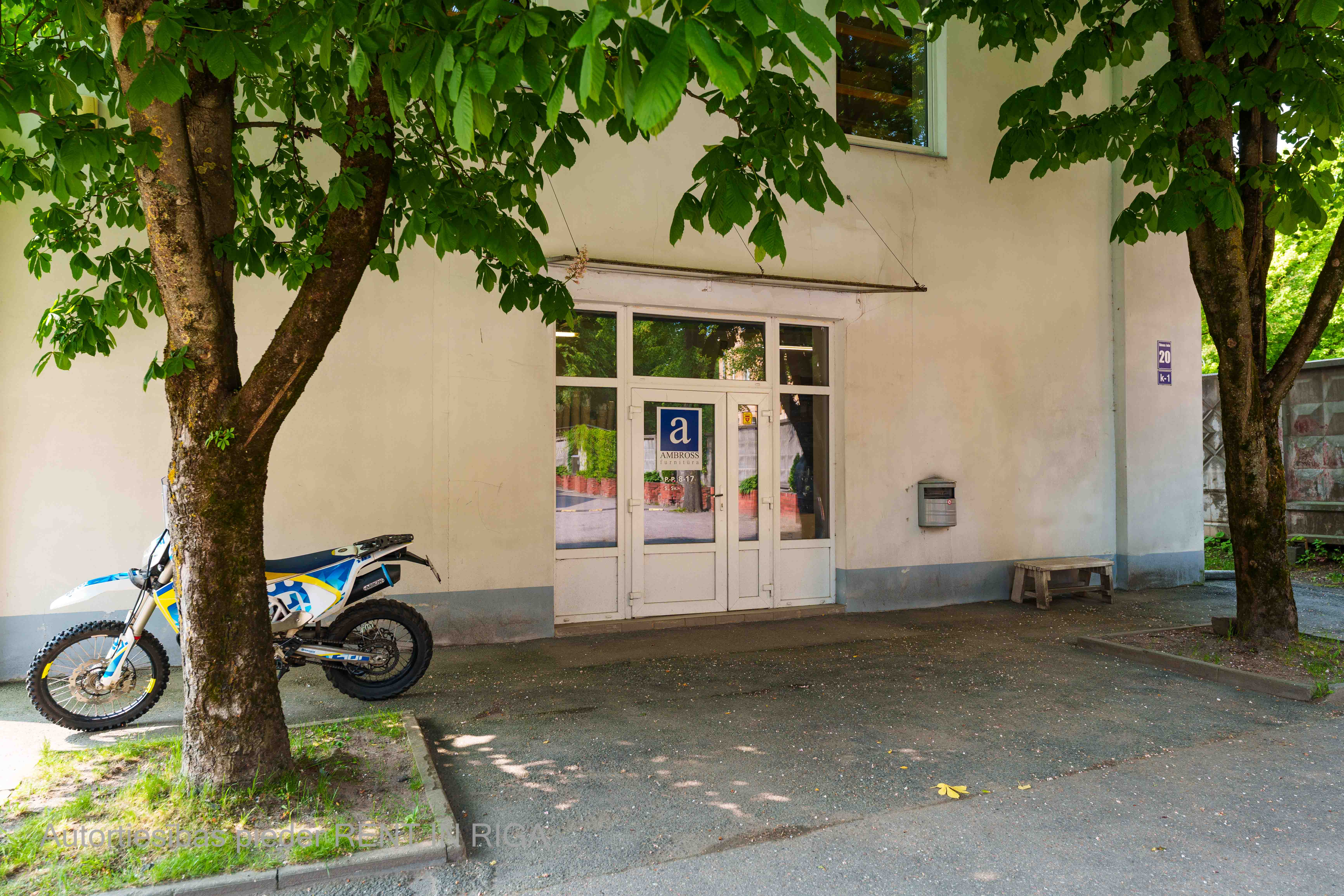 Iznomā tirdzniecības telpas, Ūdens iela - Attēls 1