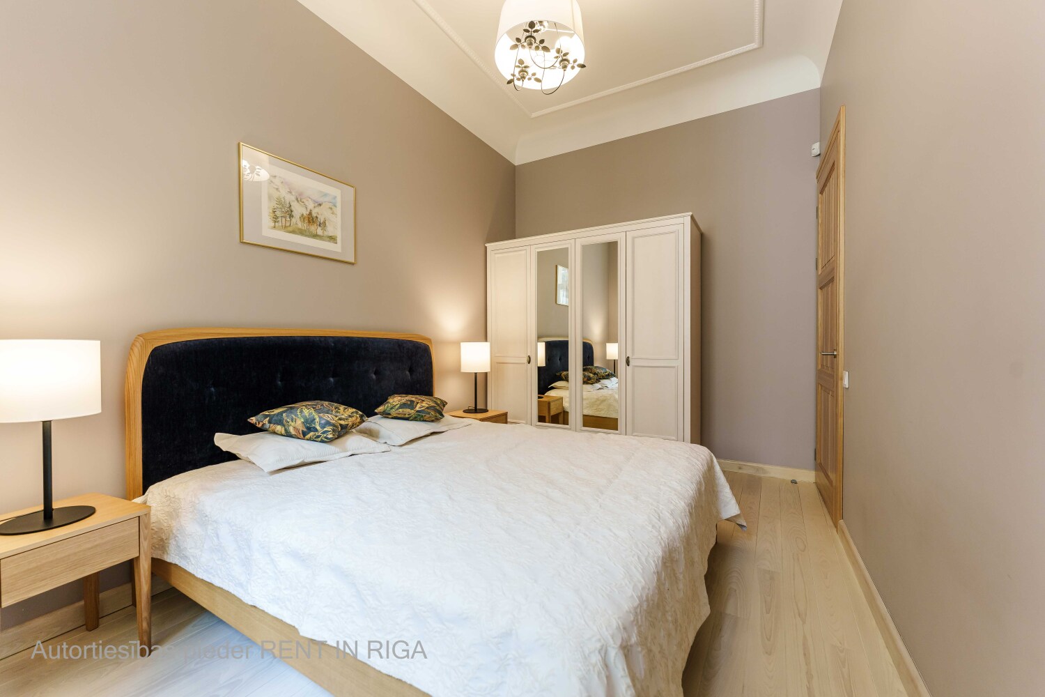 Apartment for rent, Dzirnavu street 31 - Image 1