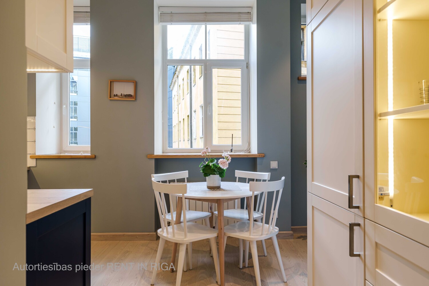 Apartment for rent, Dzirnavu street 31 - Image 1