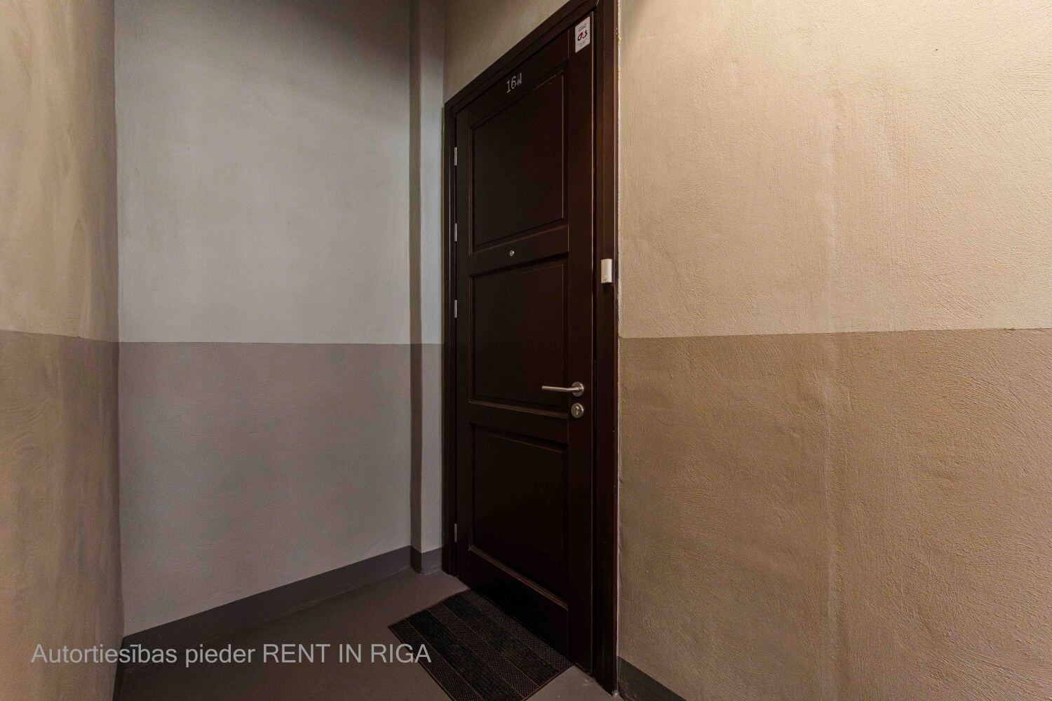 Apartment for rent, Dzirnavu street 31 - Image 1