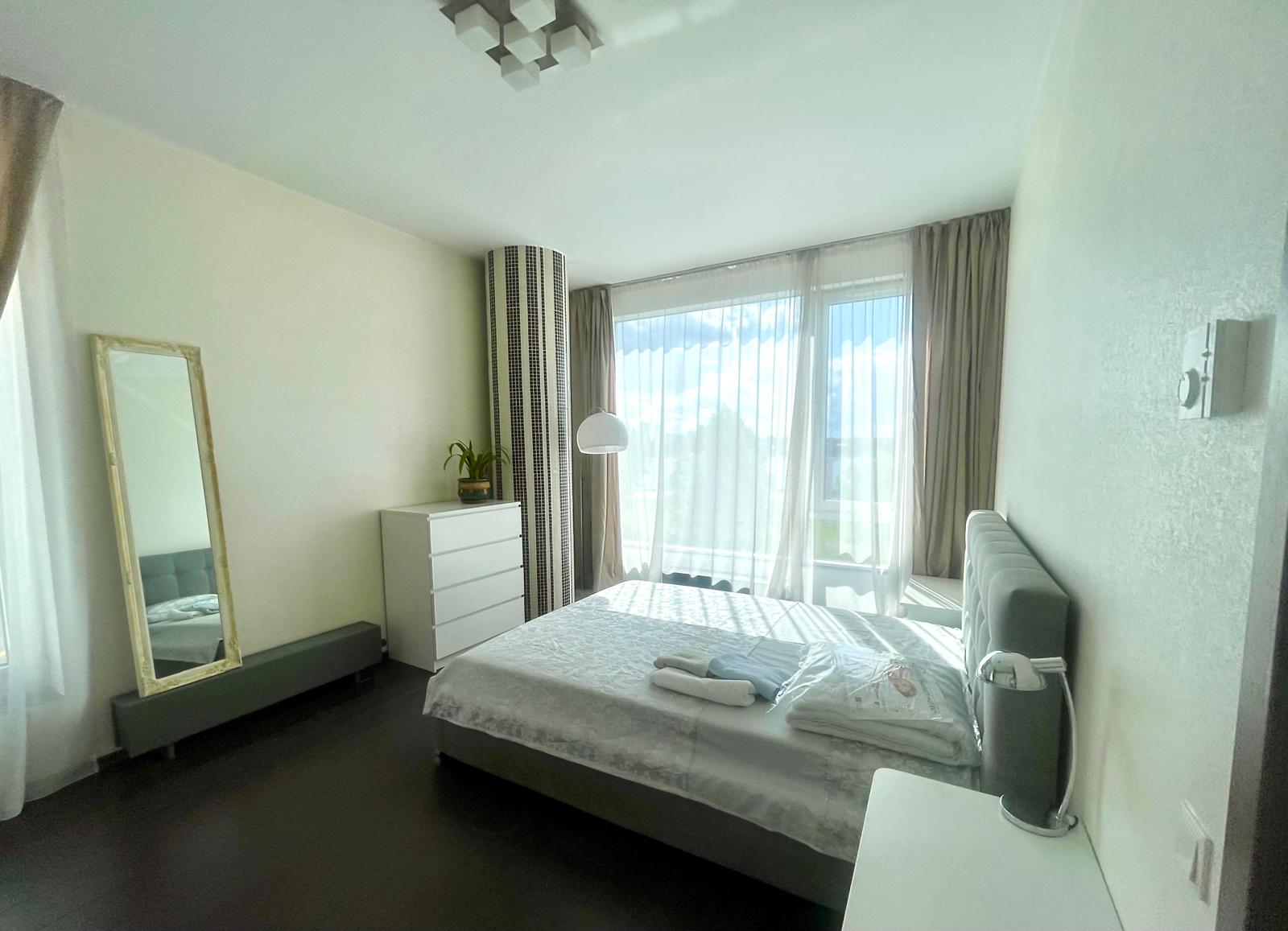 Apartment for rent, Republikas laukums street 3 - Image 1