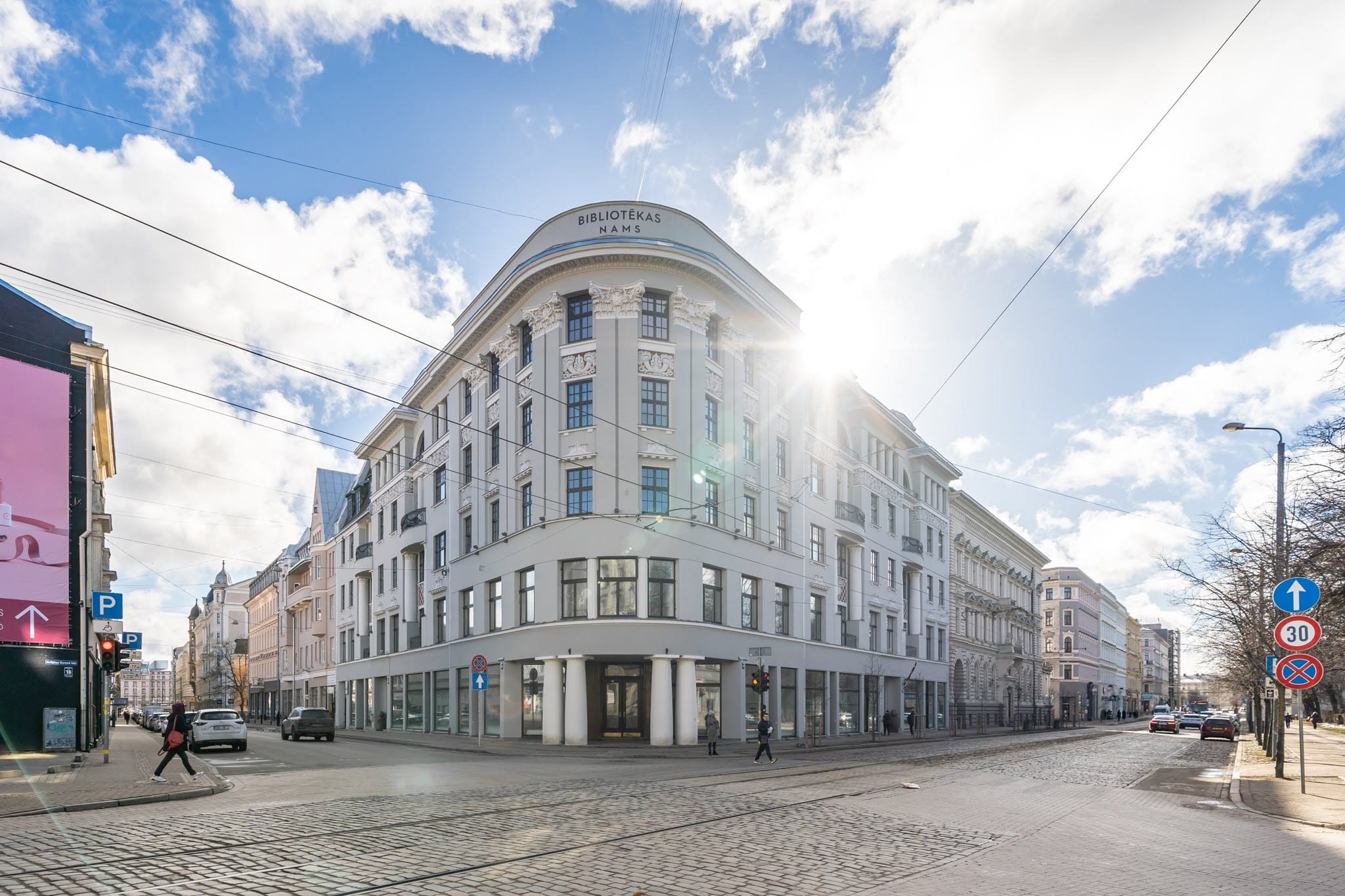 Investīciju objekts, Krišjāņa Barona iela - Attēls 1
