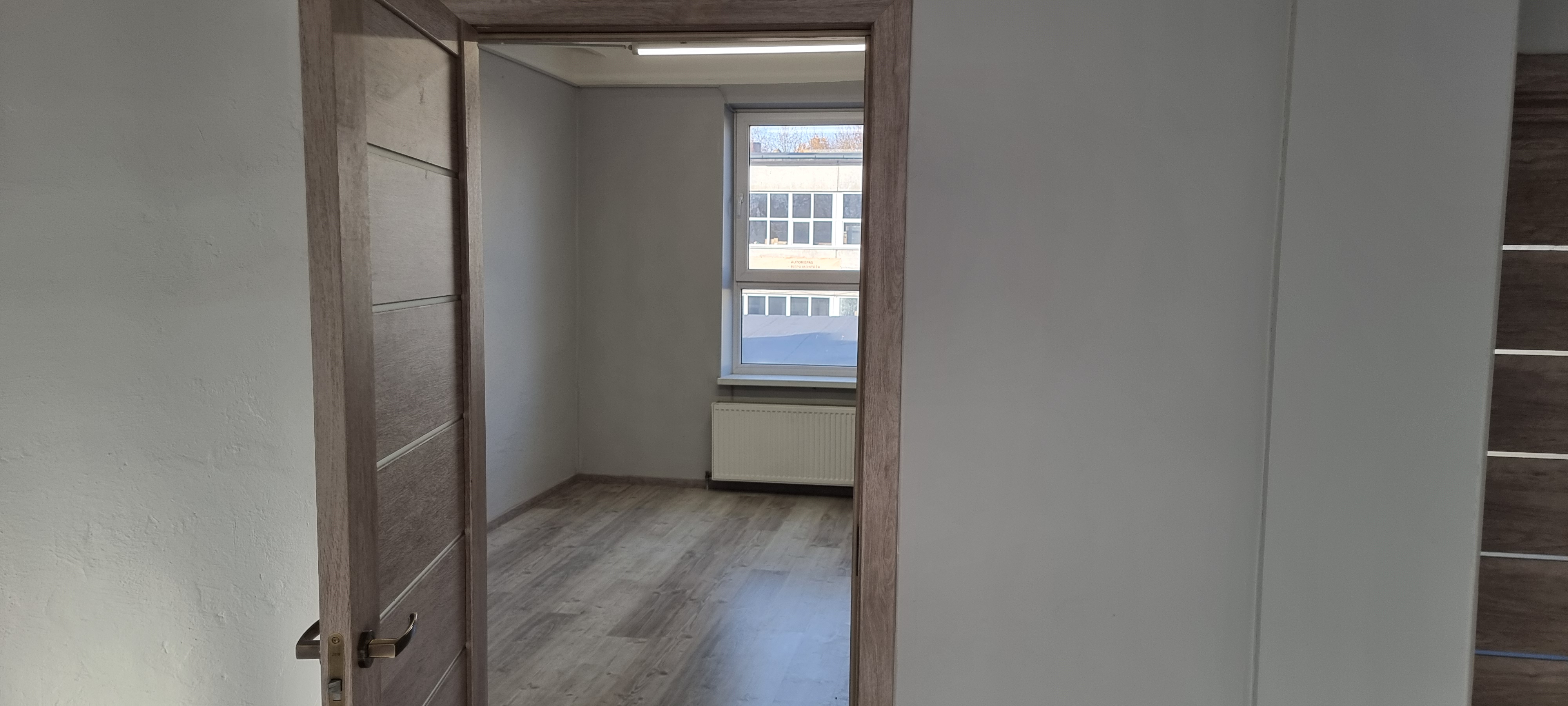 Iznomā ražošanas telpas, Juglas iela - Attēls 1