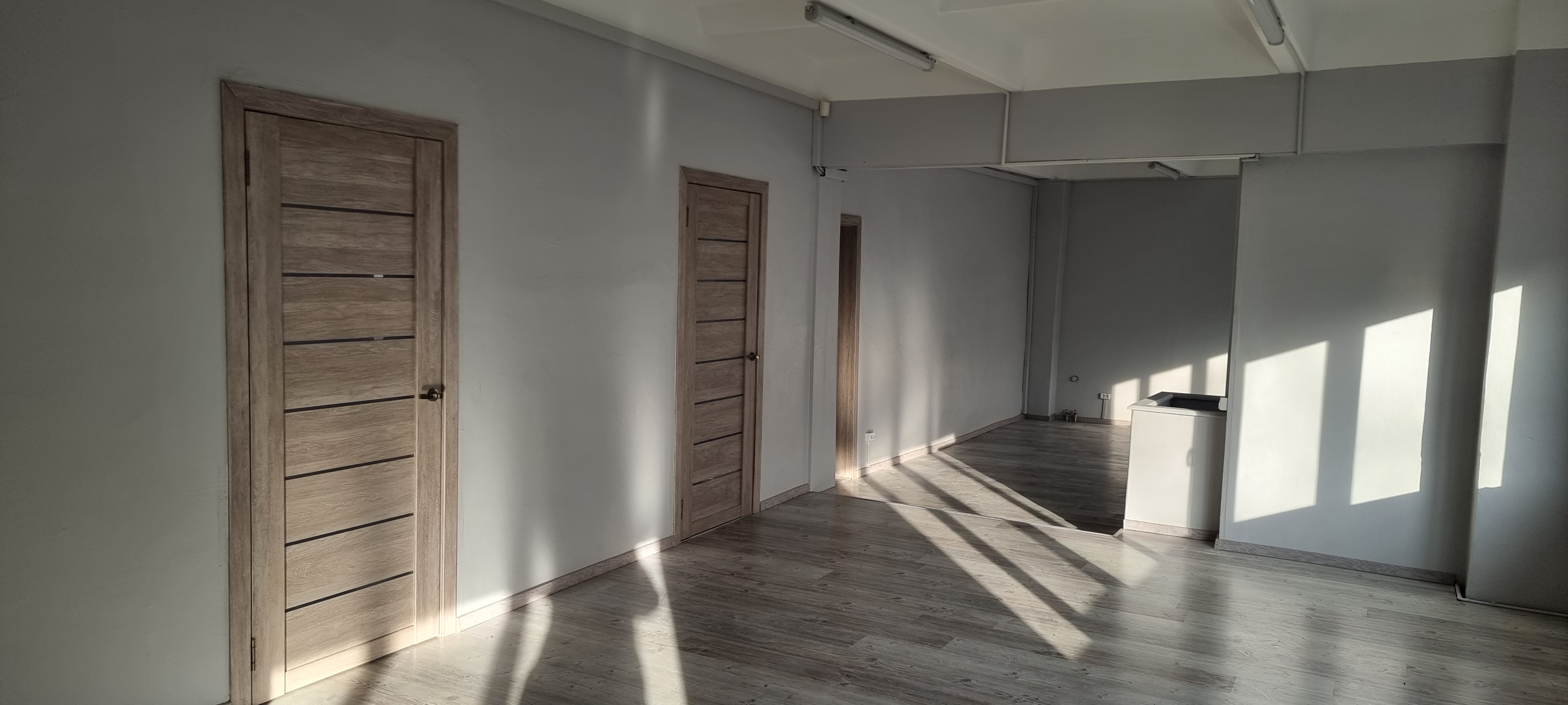 Iznomā ražošanas telpas, Juglas iela - Attēls 1