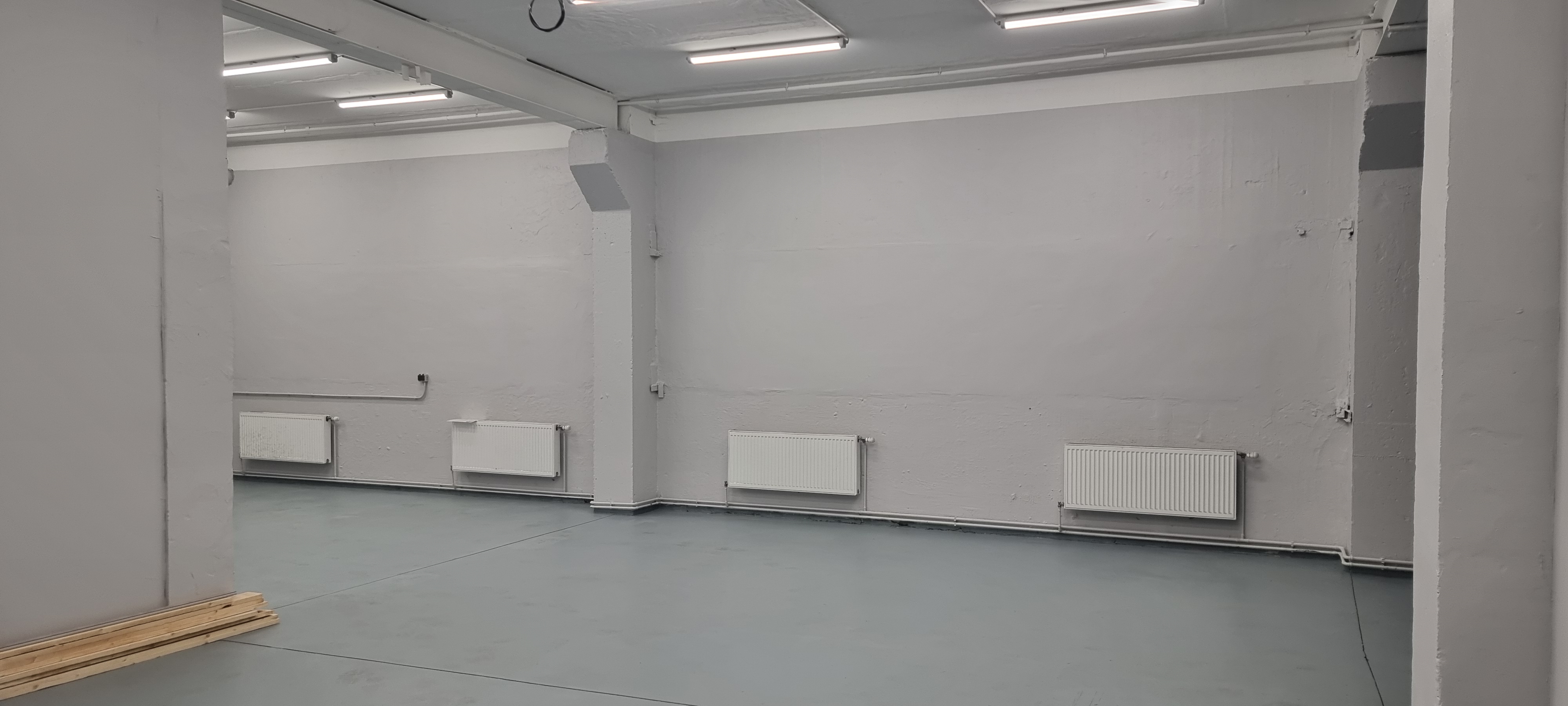 Warehouse for rent, Juglas street - Image 1