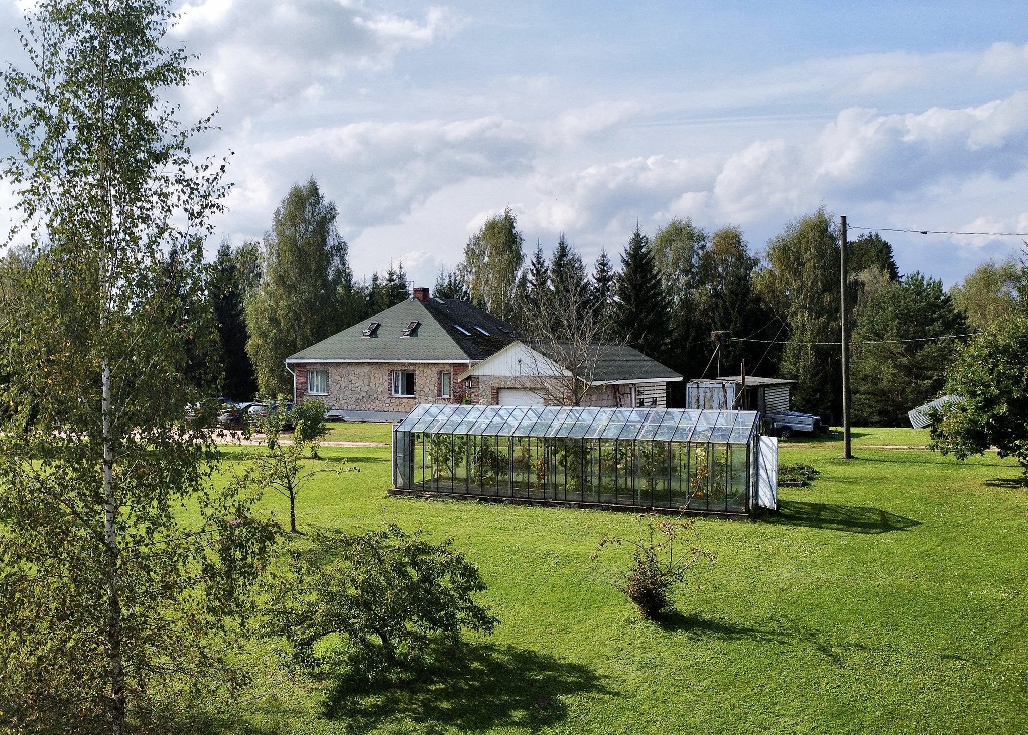 Pārdod māju, Vāverlejas iela - Attēls 1