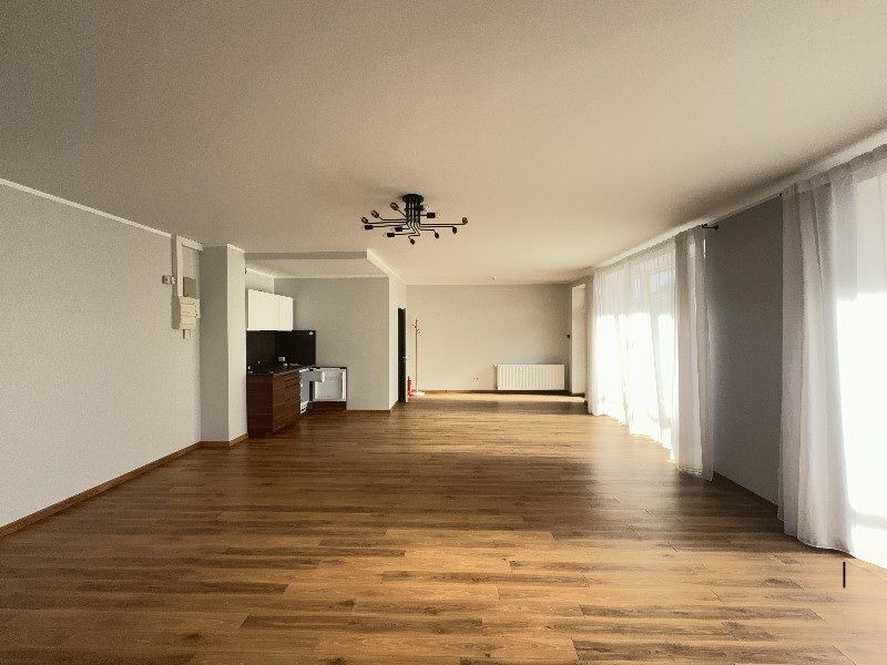 Iznomā tirdzniecības telpas, Lielā iela - Attēls 1