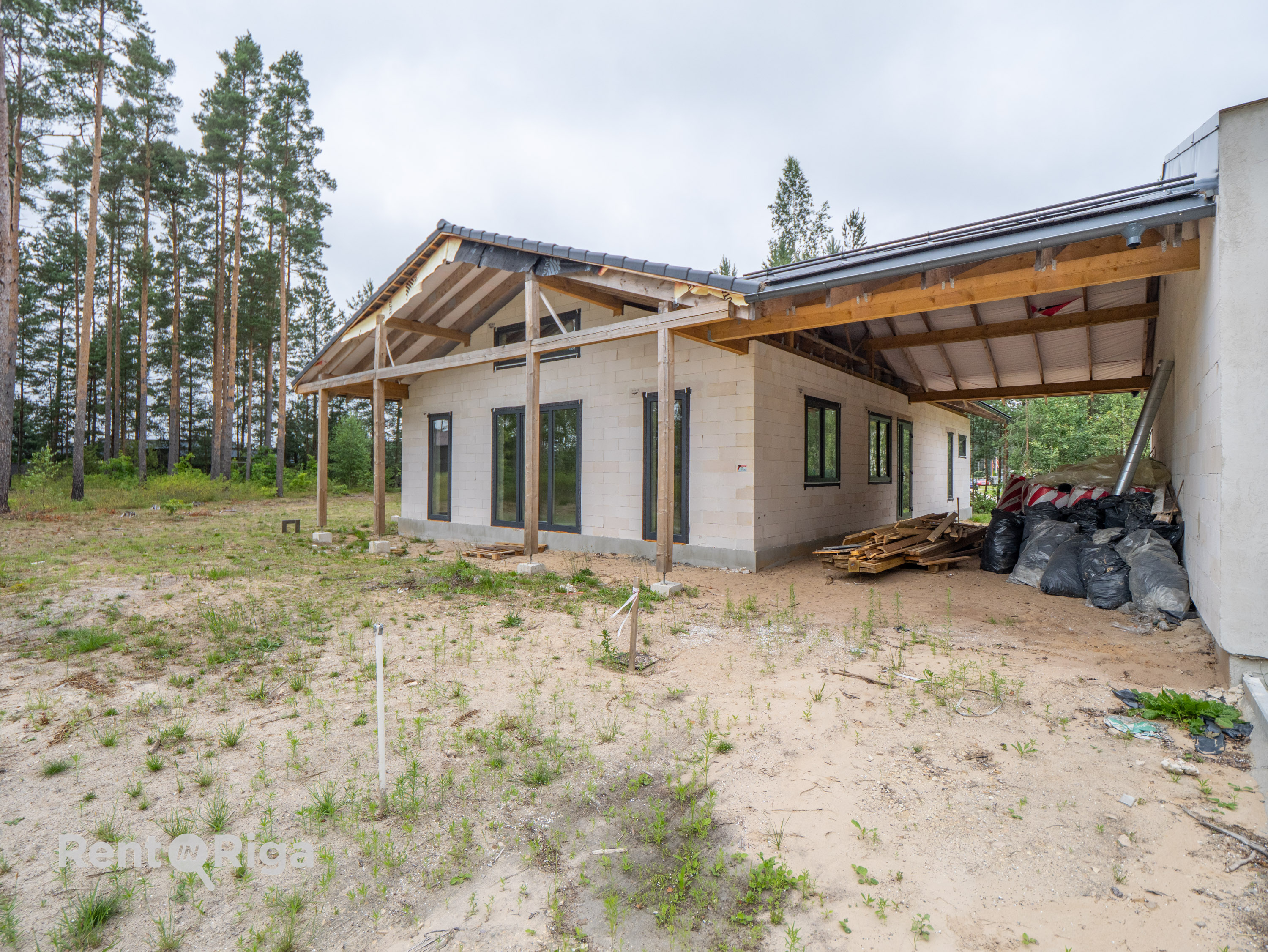 Pārdod māju, Irbeņu iela - Attēls 1