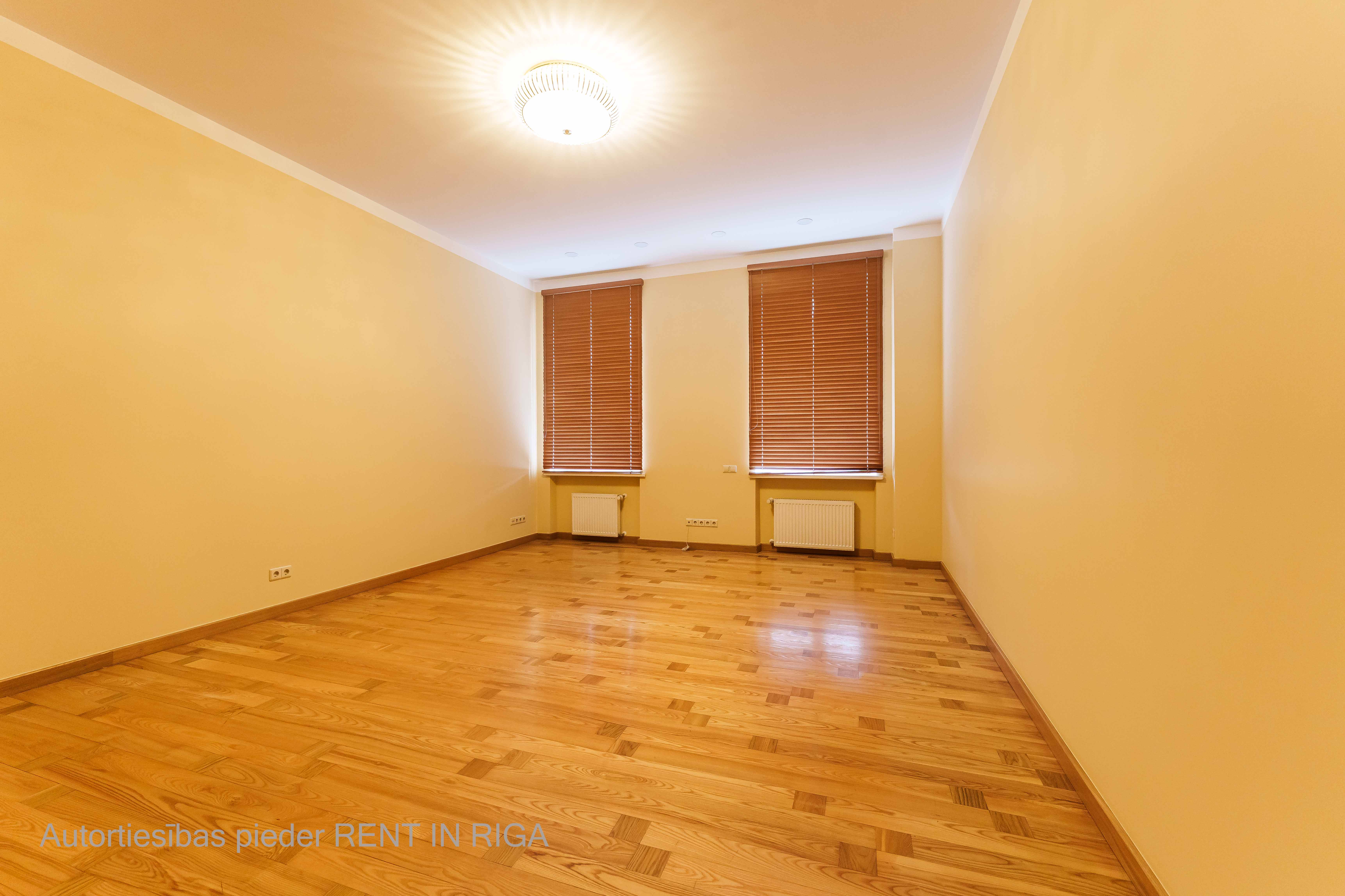Продают квартиру, улица Ausekļa 5 - Изображение 1