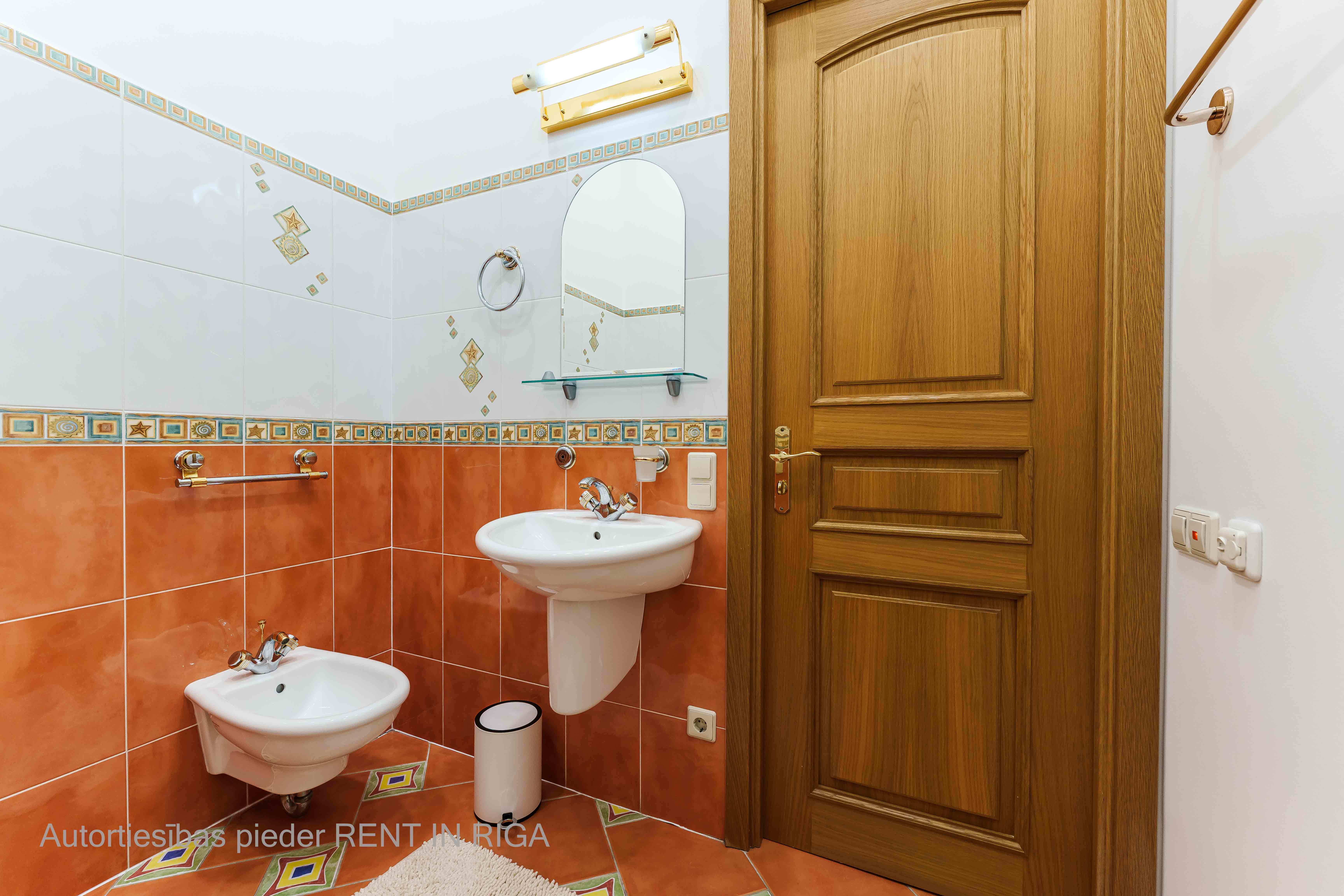 Продают квартиру, улица Ausekļa 5 - Изображение 1