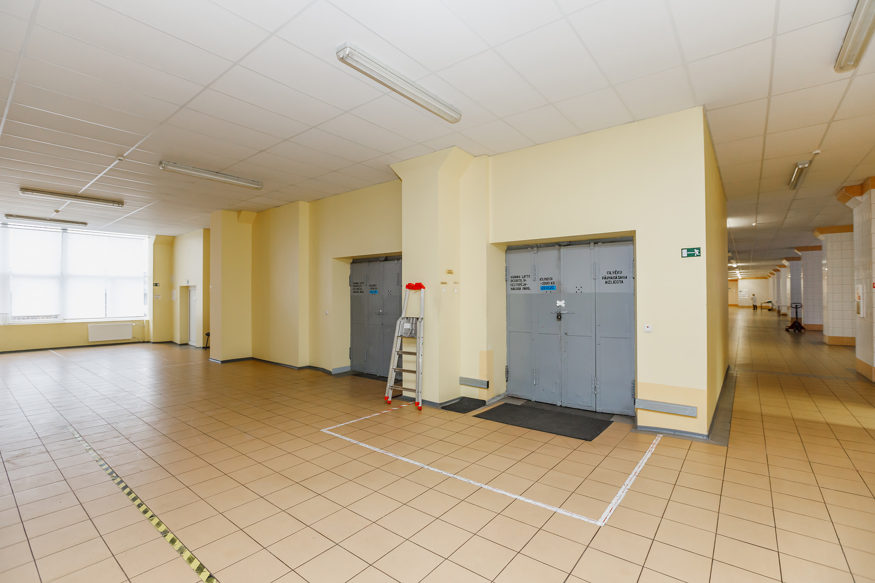 Iznomā noliktavu, Mālu iela - Attēls 1