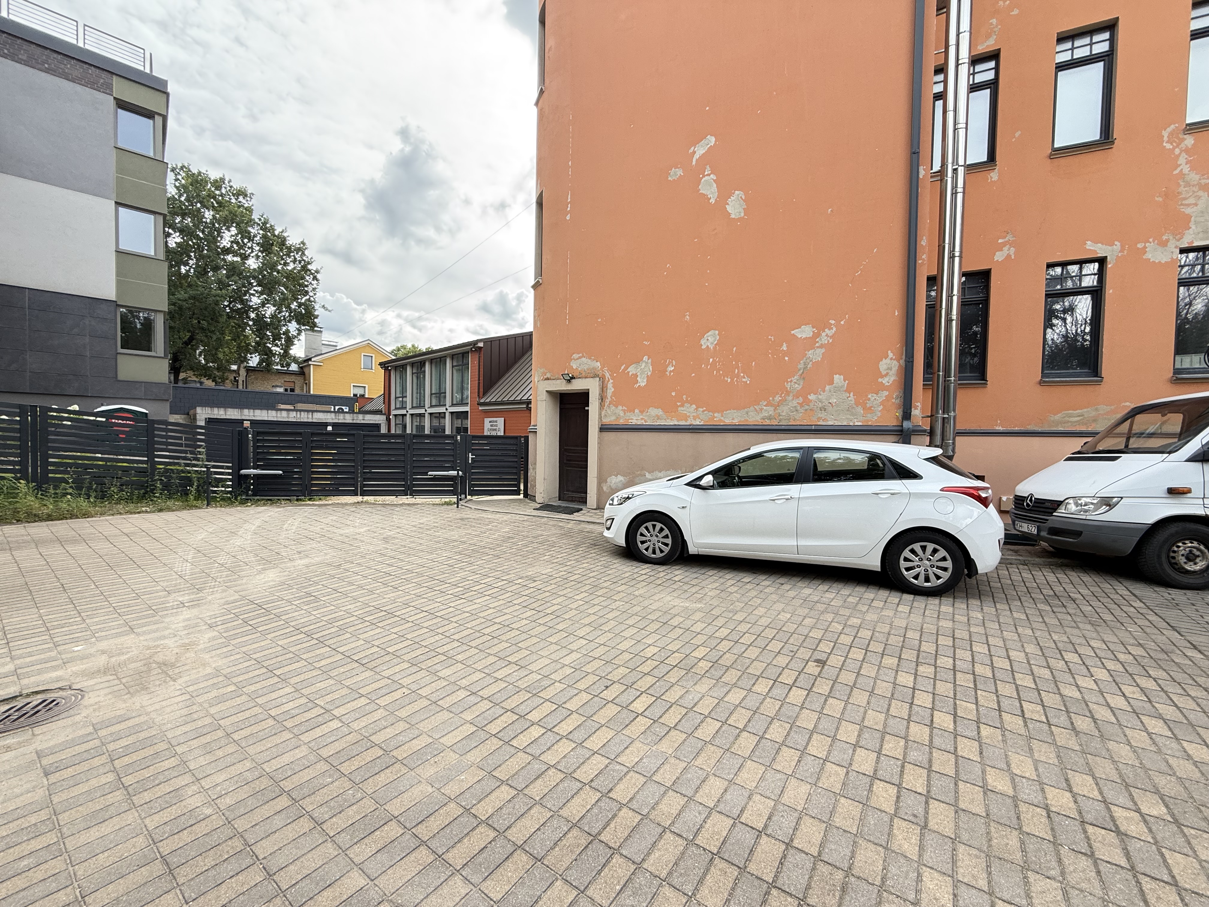 Pārdod dzīvokli, Latgales iela 131 - Attēls 1