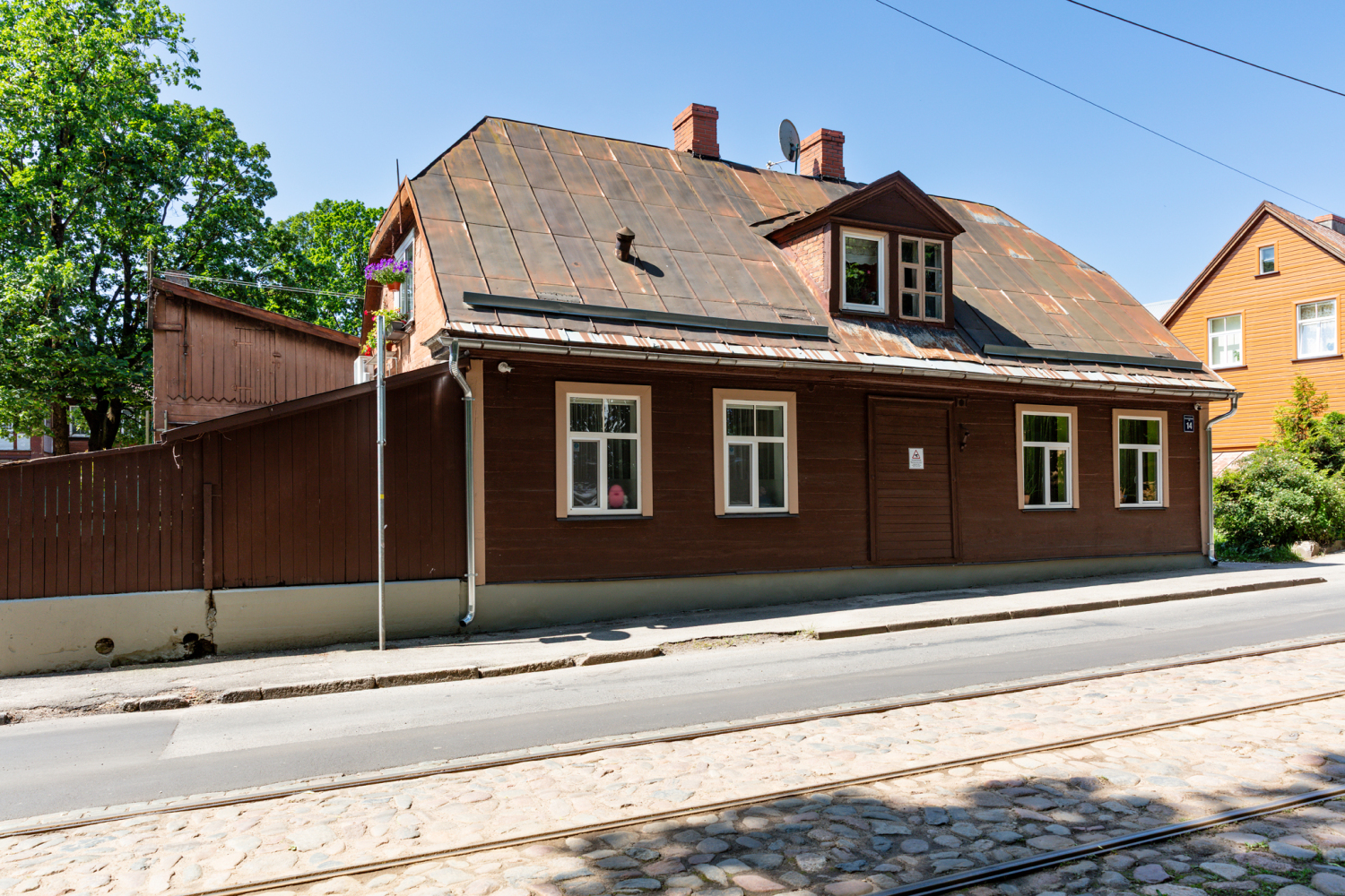 Pārdod dzīvokli, Friča Brīvzemnieka iela 14 - Attēls 1